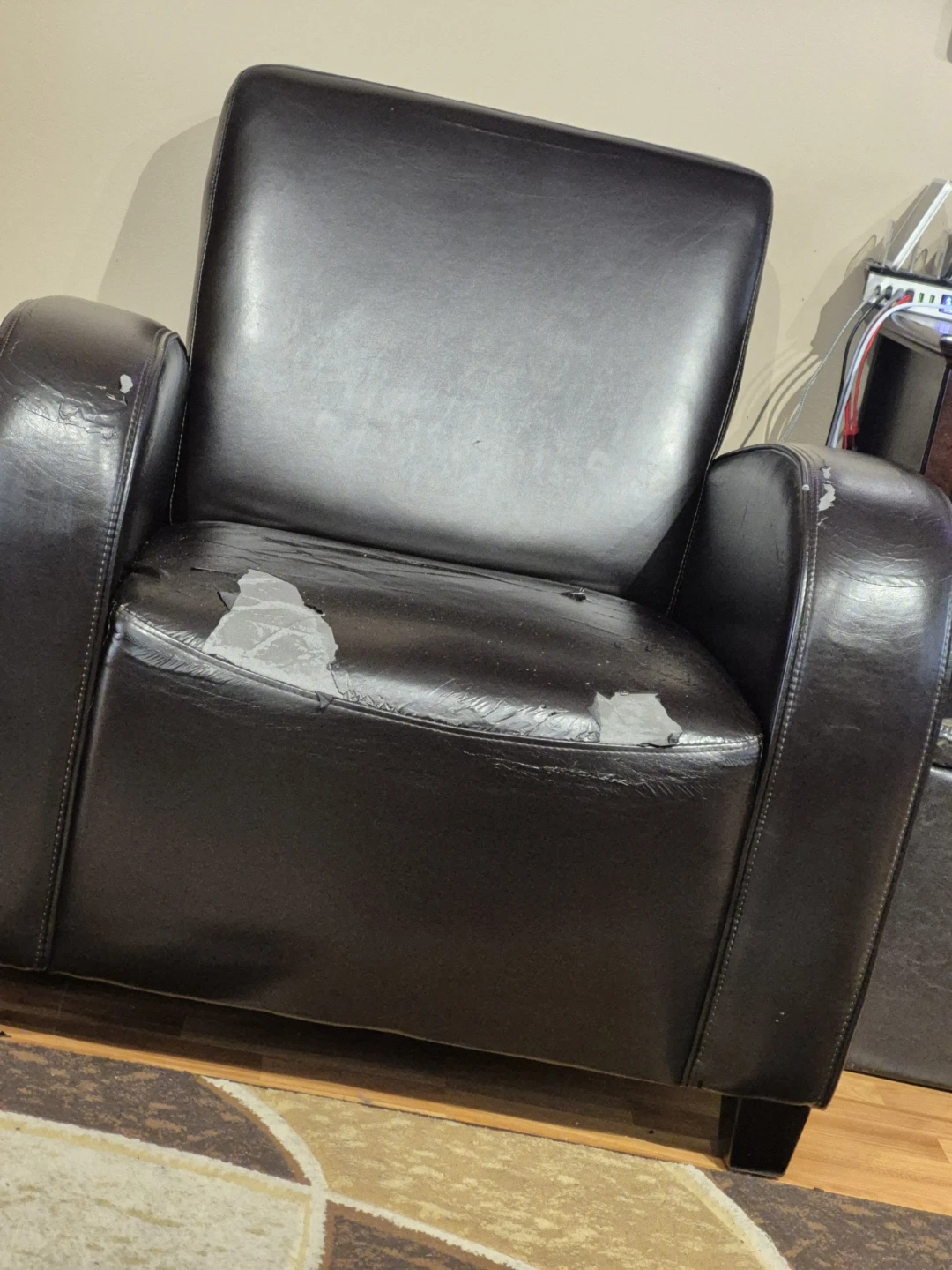 FREE CHAIR, comes with cover