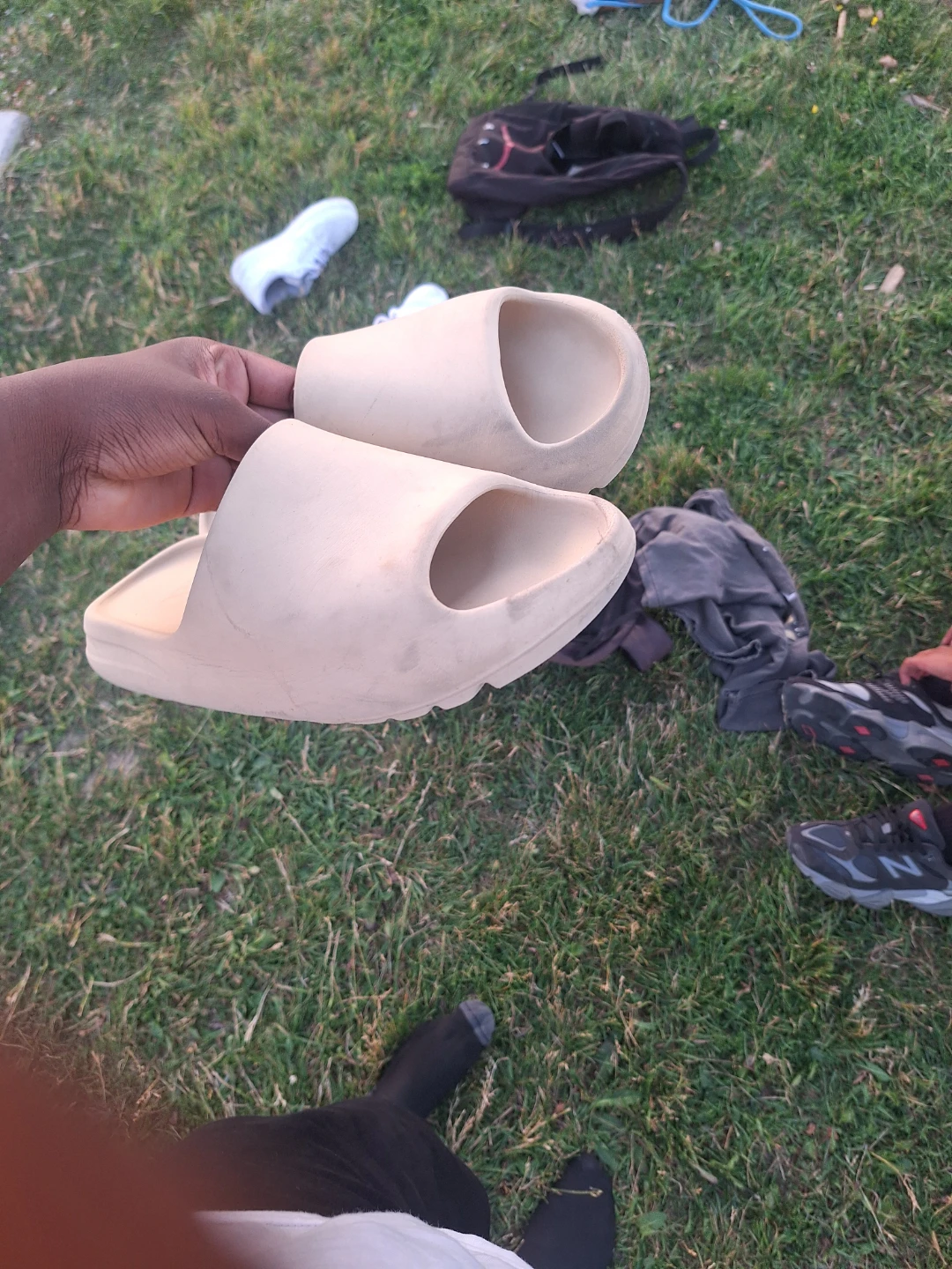 Authentic yeezy slides - photo 3