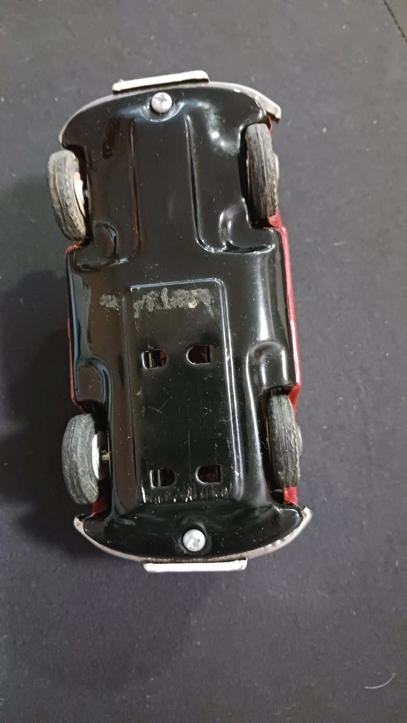 Vintage Red Aluminum Volkswagen Beetle Toy Car - photo 5