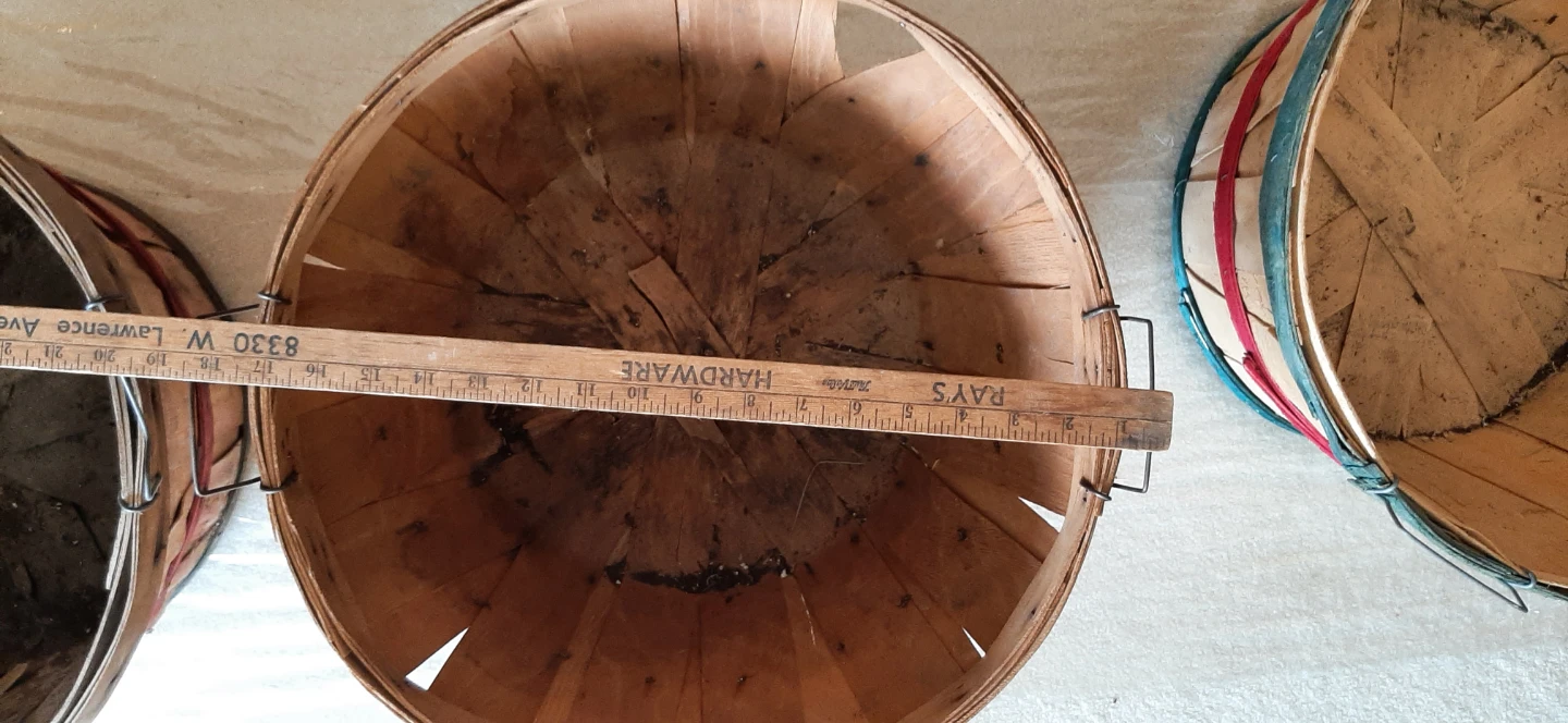 3 Large vintage wooden buschel baskets - photo 3