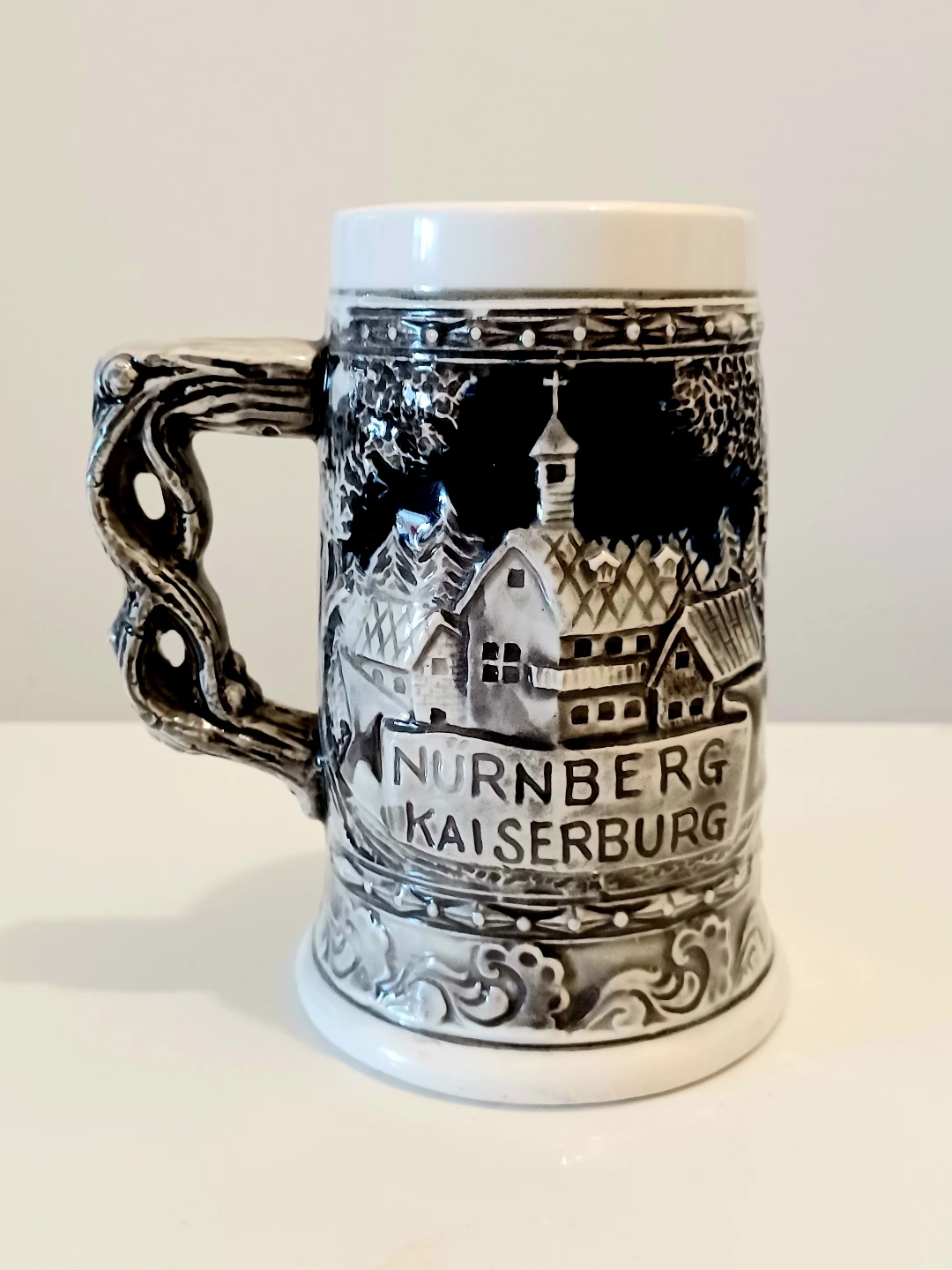 Vtg Nurnberg Kaiserburg Beer Stein - photo 2