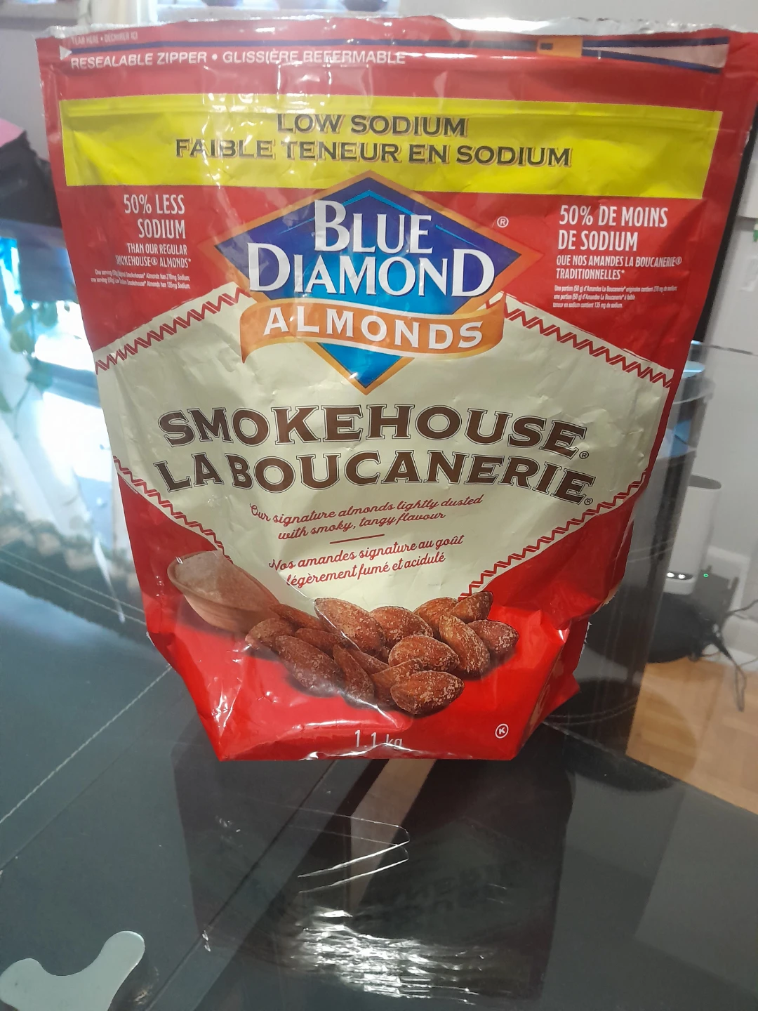 Free Blue Diamond almonds