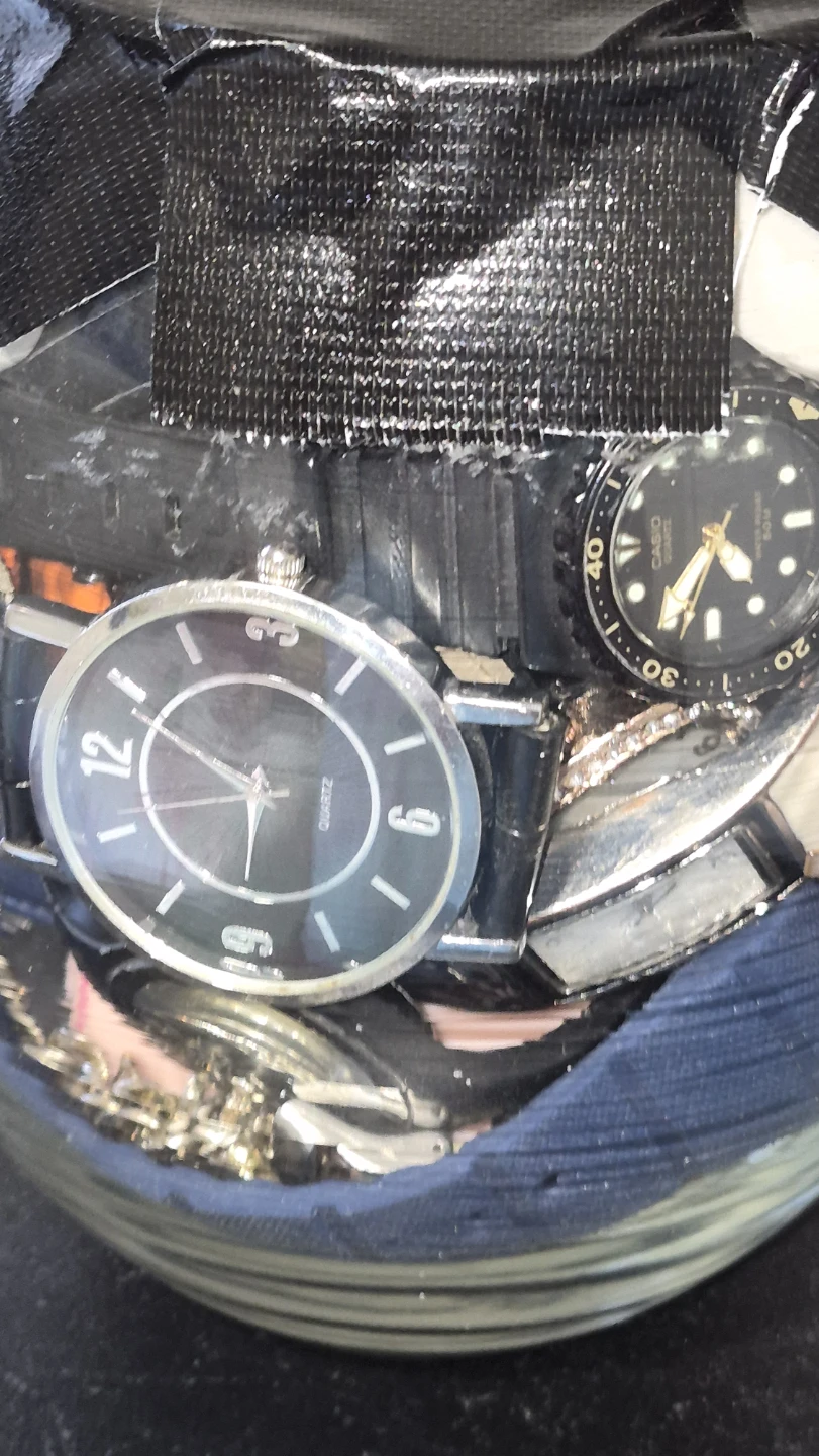 Mystery  jars (31 lady's  watches) - photo 4