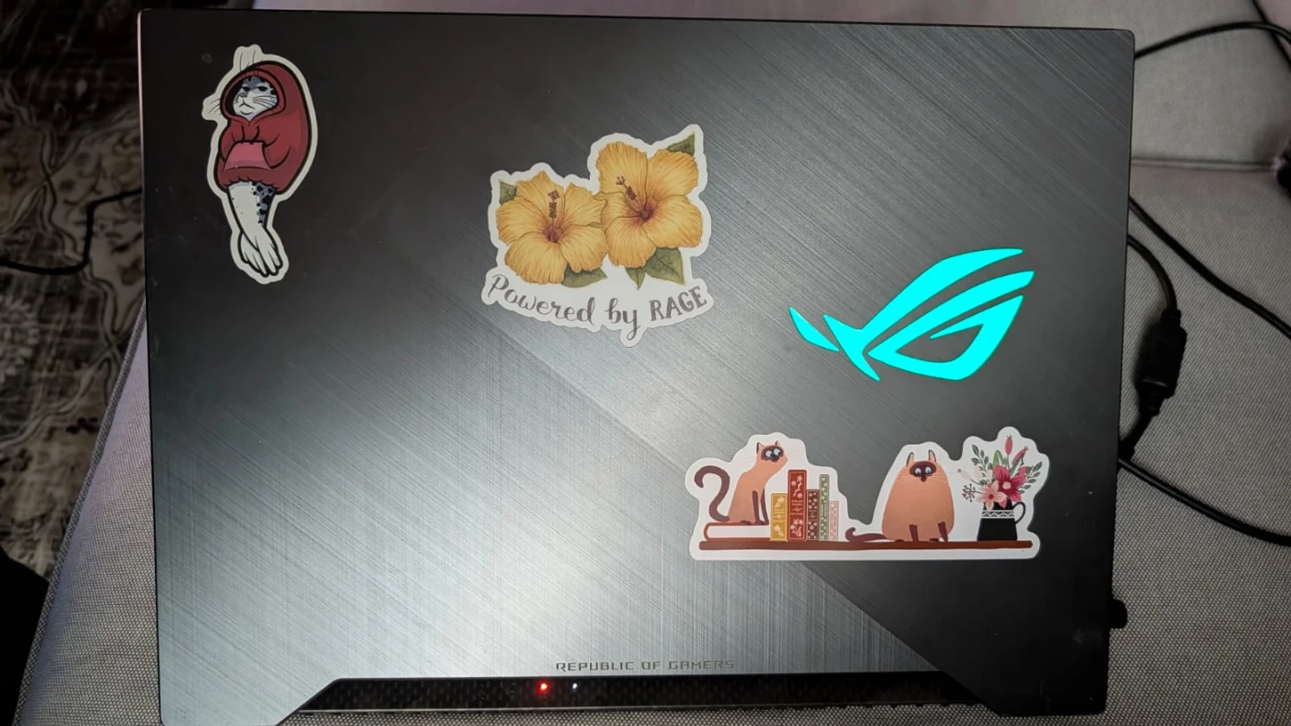 ASUS ROG Strix GL504GM Gaming Laptop - photo 2