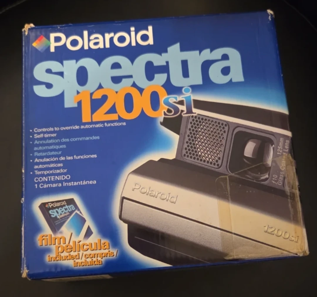 Polaroid Spectra 1200si Instant Camera - photo 2