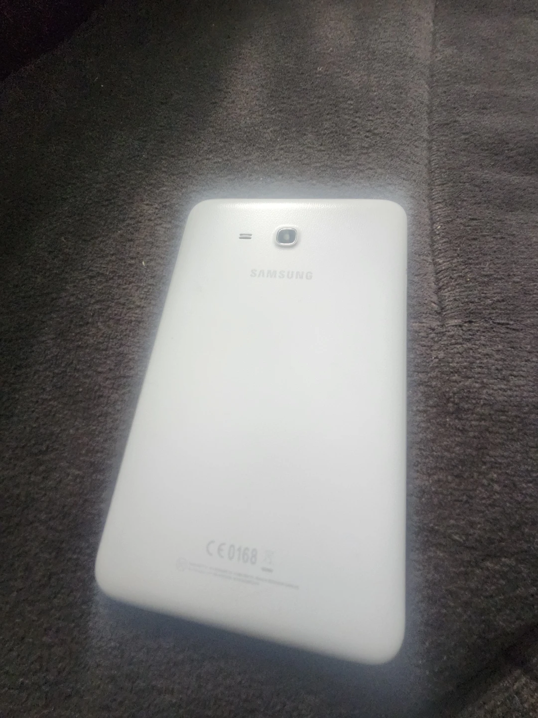 Samsung White Tablet - photo 2