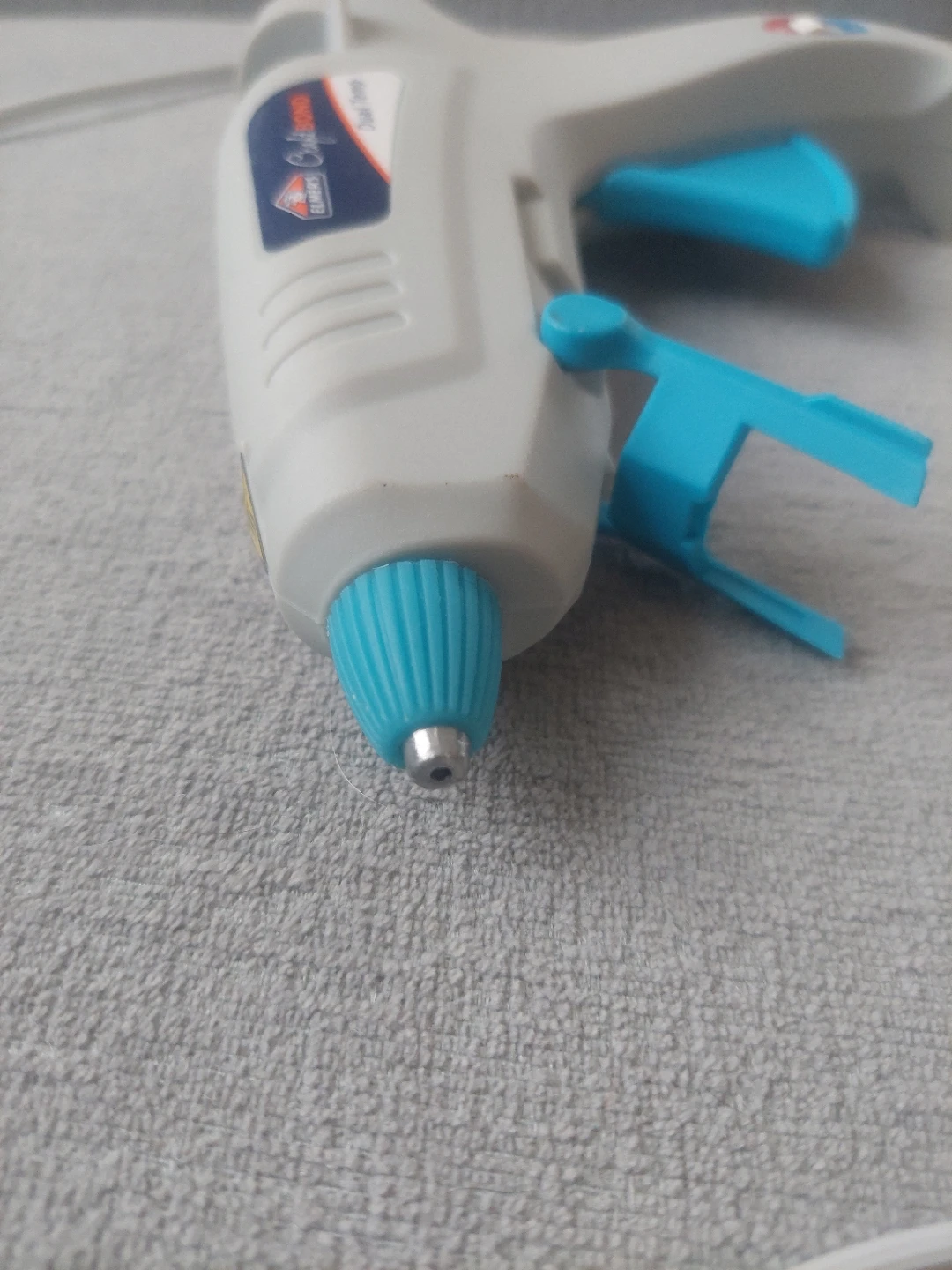 Craft Bond Dual Temp Glue Gun plus 22 glue sticks by Elmer's - photo 4
