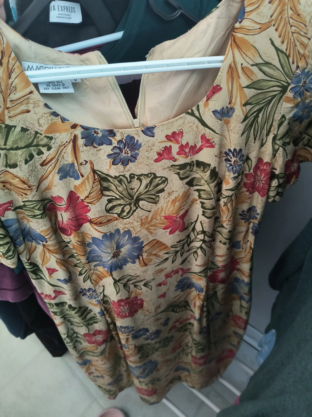 Maggy London 100% Silk Floral Dress Size 6