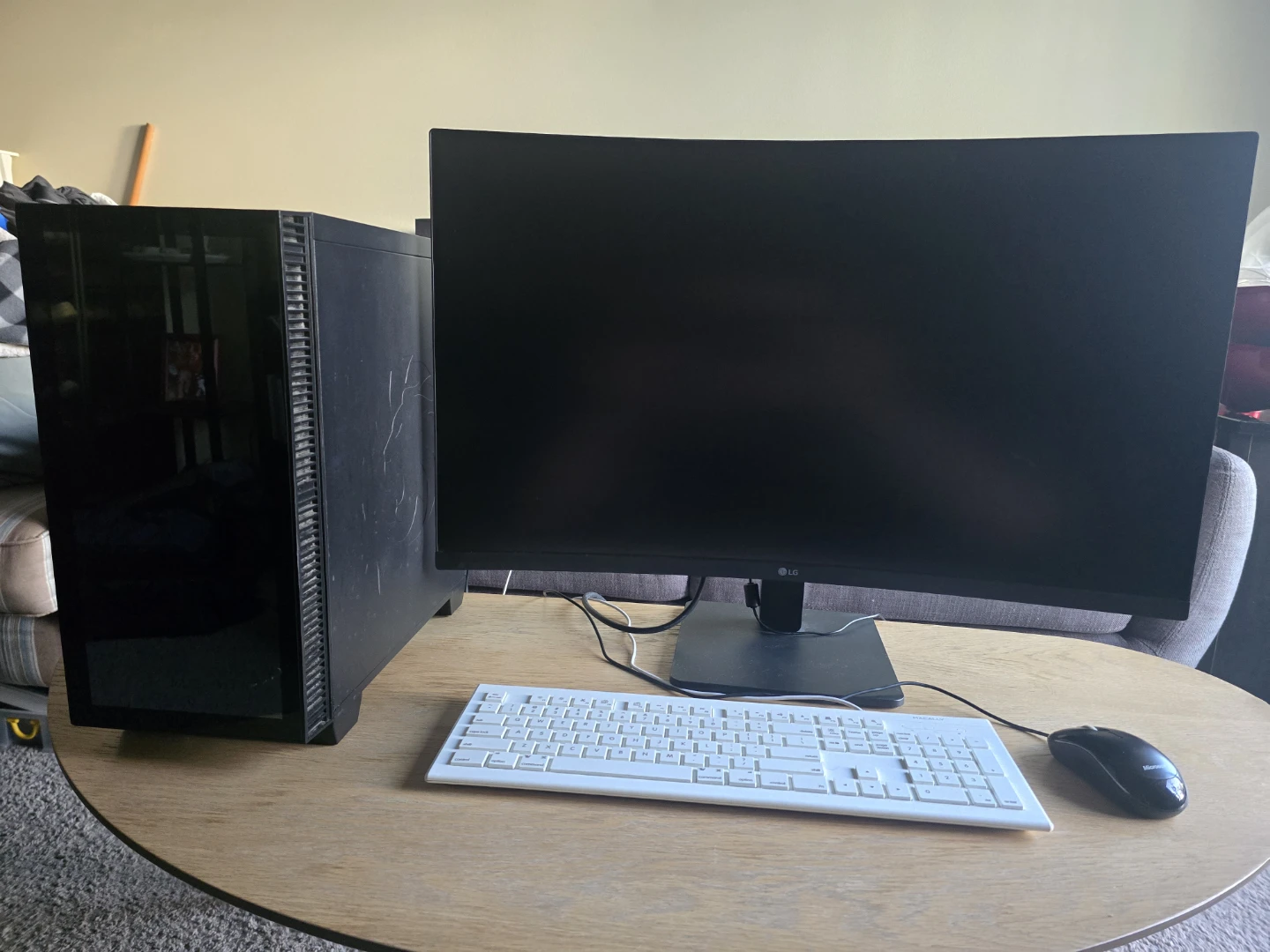 Gaming PC Bundle + 32" LG Curved Monitor