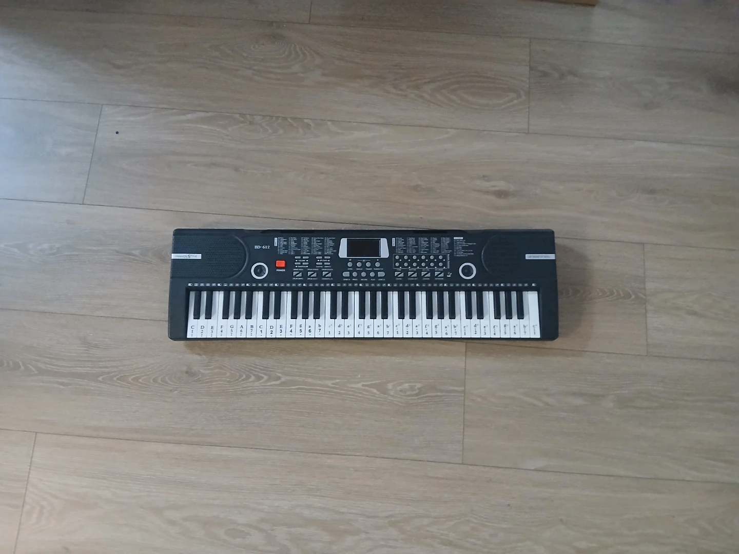 BD-612 Electronic Keyboard