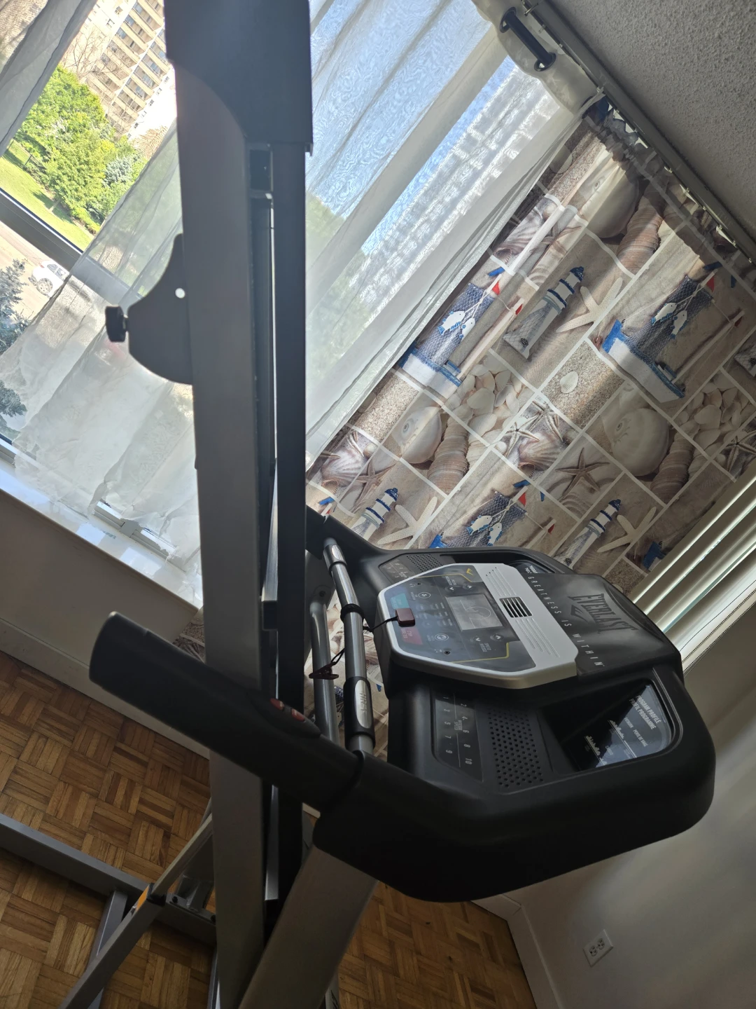 Everlast Treadmill - photo 3