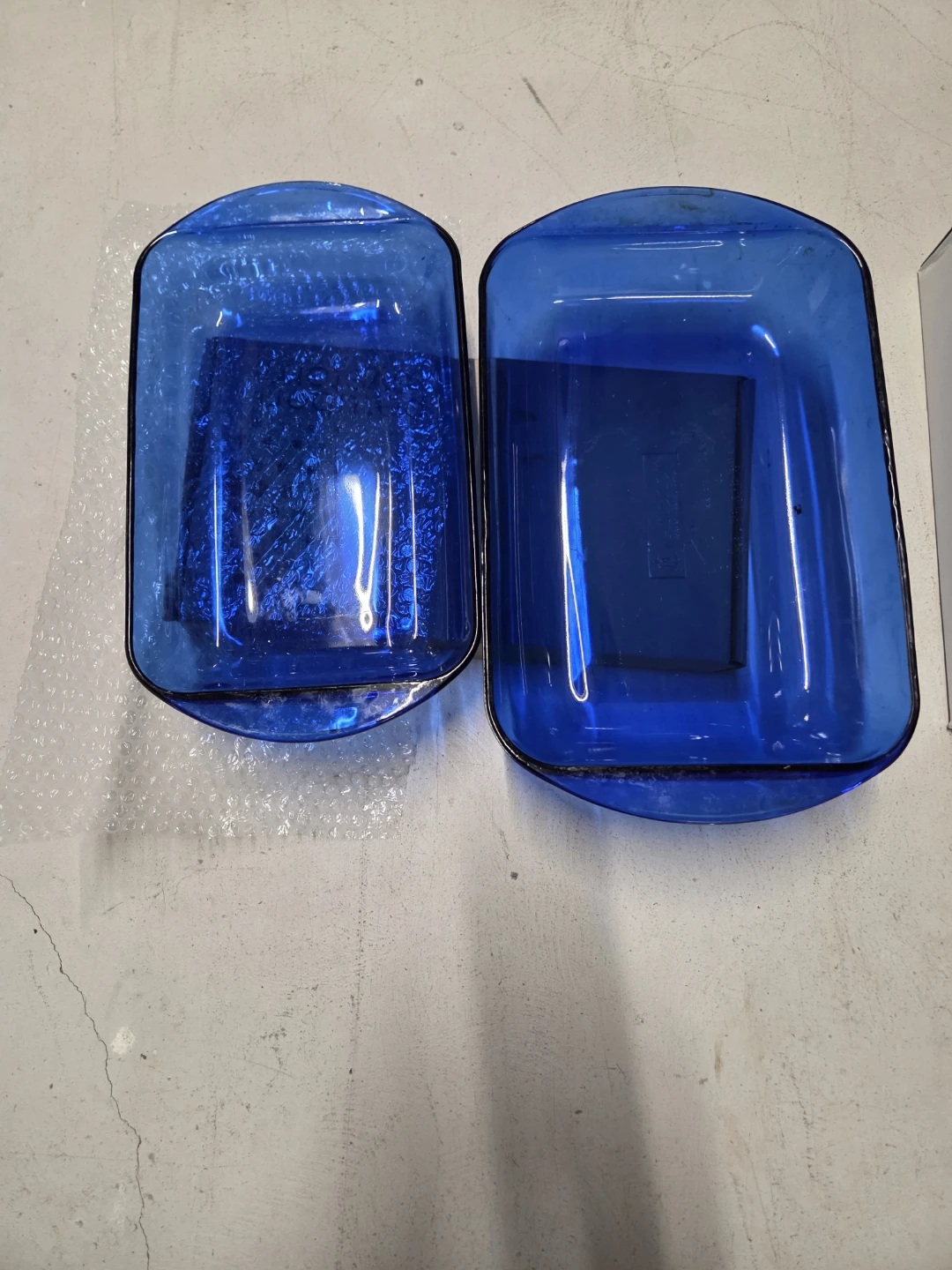 Set of 2 Cobalt Blue Glass Baking Dishes - photo 4