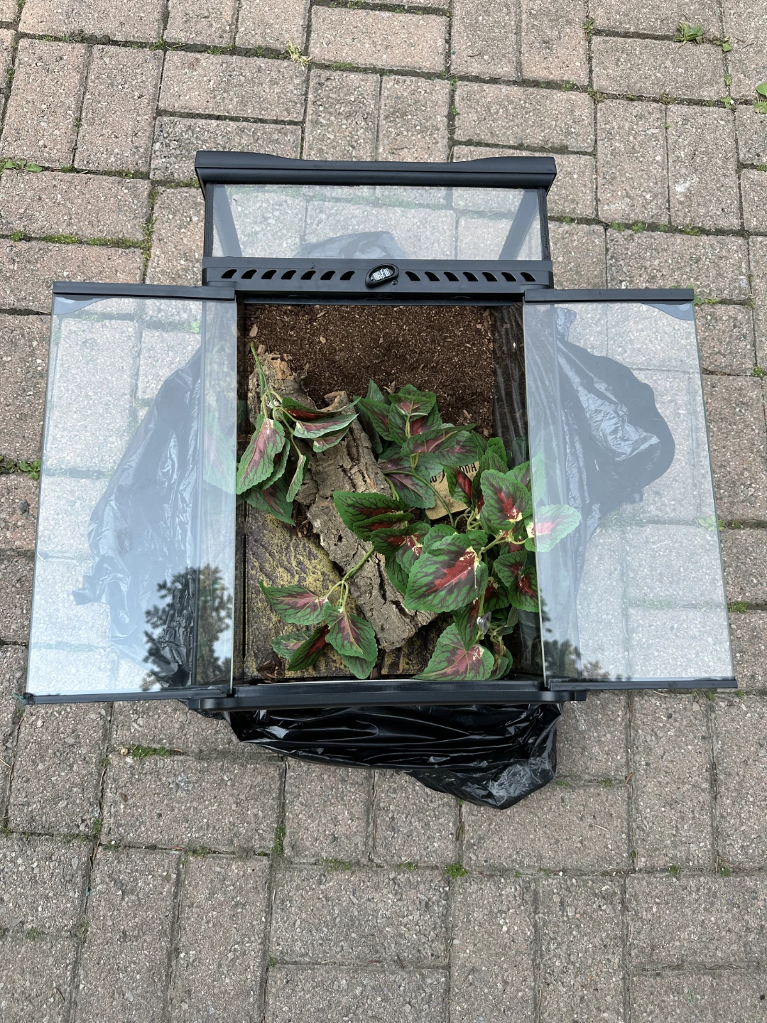 Terrarium Tank with Front Opening Doors - photo 4