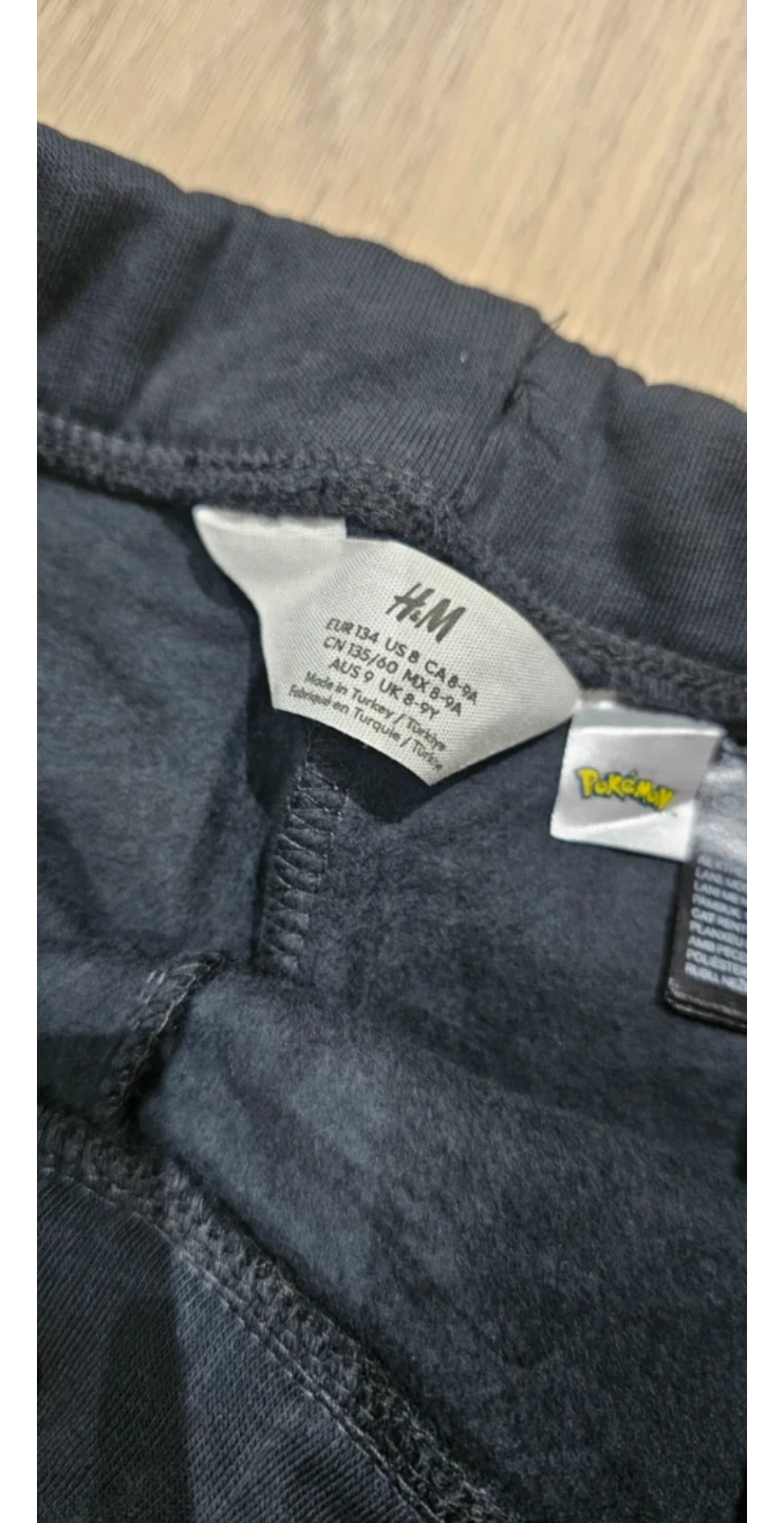 H&M Pokemon Sweatpants - Size 8-9Y - photo 2