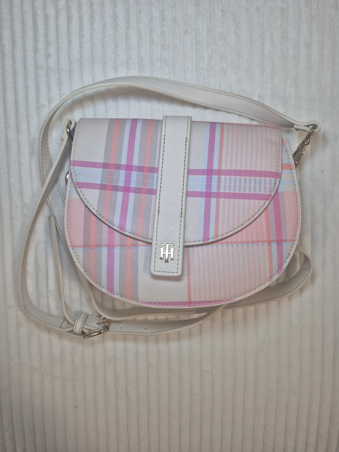 Tommy Hilfiger Plaid Saddle Bag
