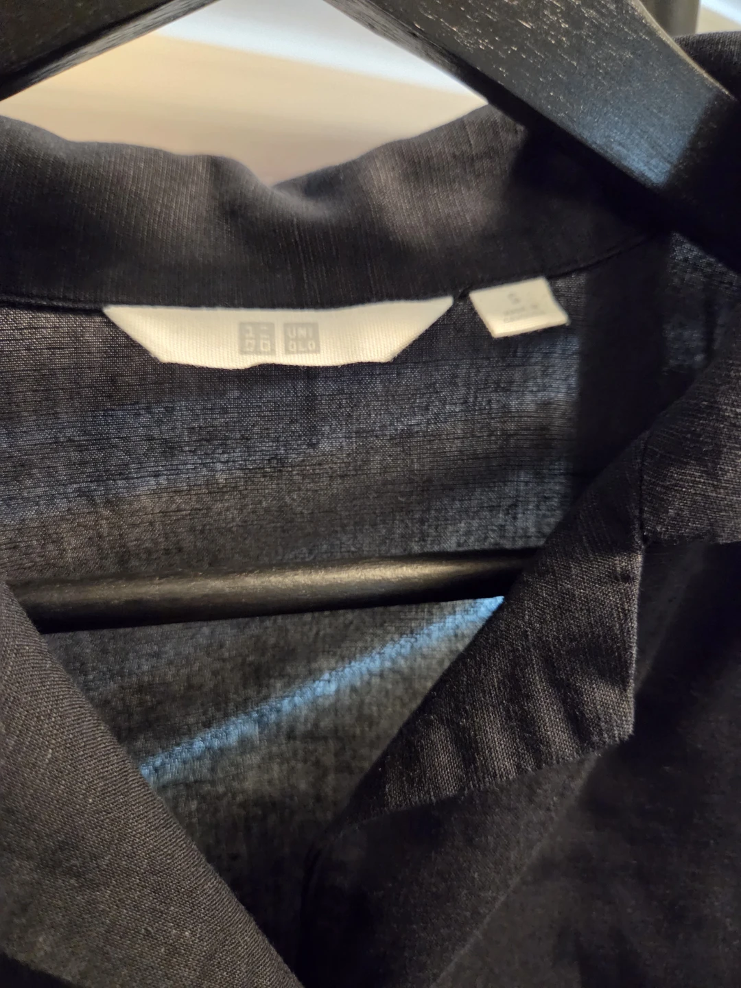 Uniqlo Black Short Sleeve Button-Up Shirt