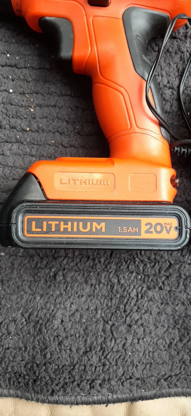 Black+Decker 20V MAX Lithium Drill - photo 2