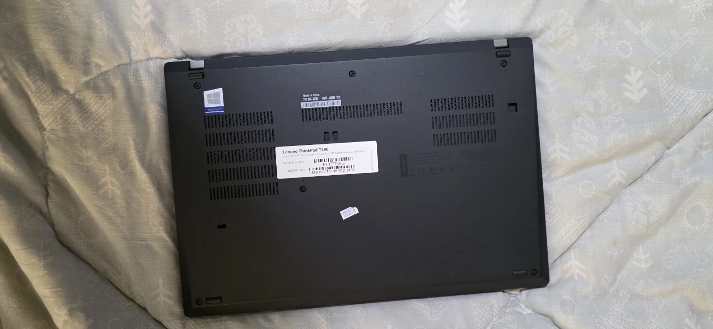 Brand New Lenovo ThinkPad T490 - photo 3
