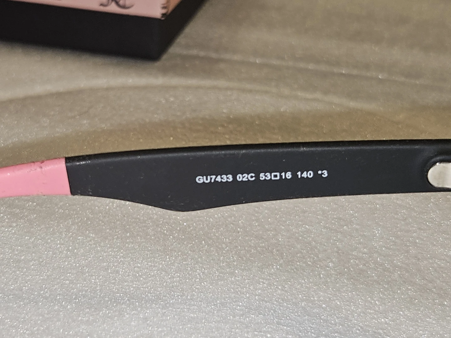Guess Sunglasses Black Pink Accents - photo 5