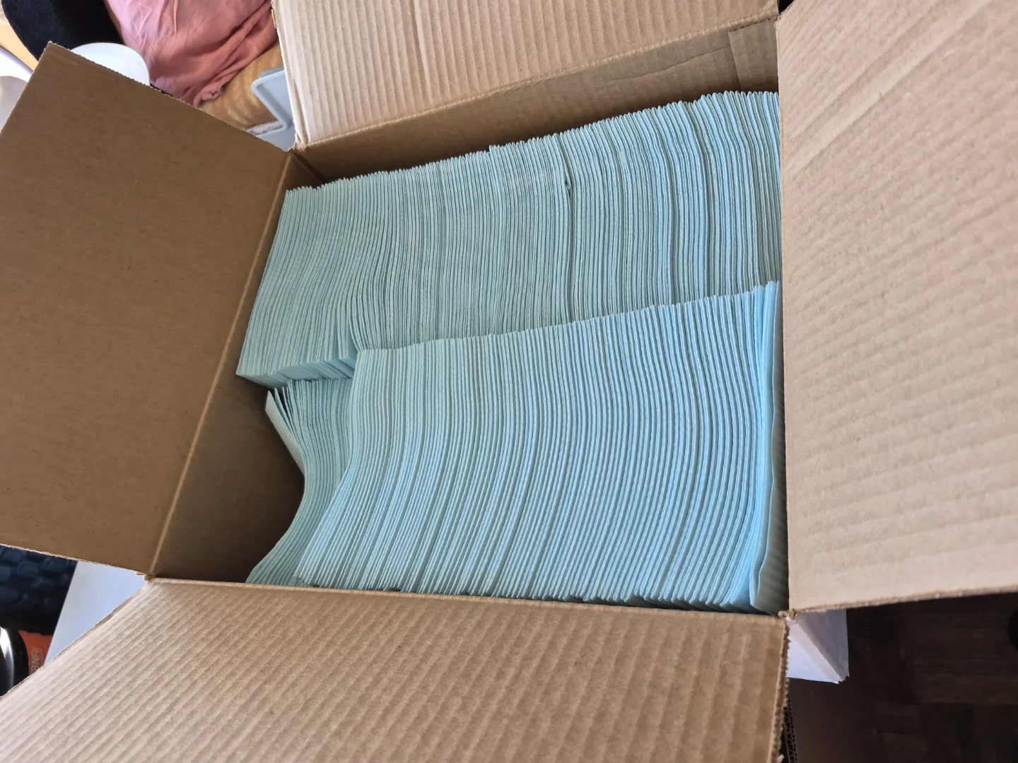 Henry Schein Arcona Dental Bibs - photo 2