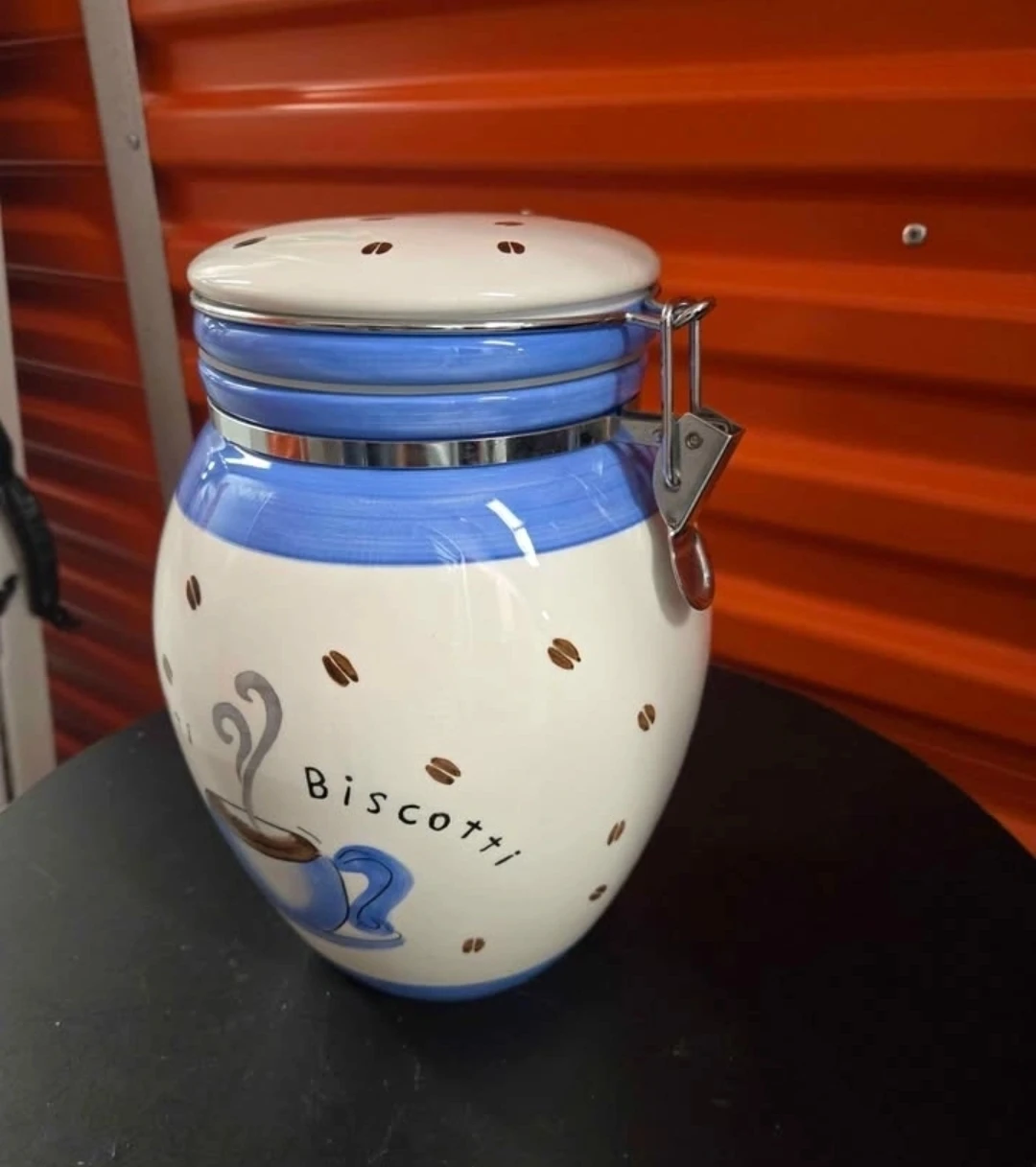 Vintage Inspirado Hand-Painted Ceramic Biscotti Cookie Jar - photo 4