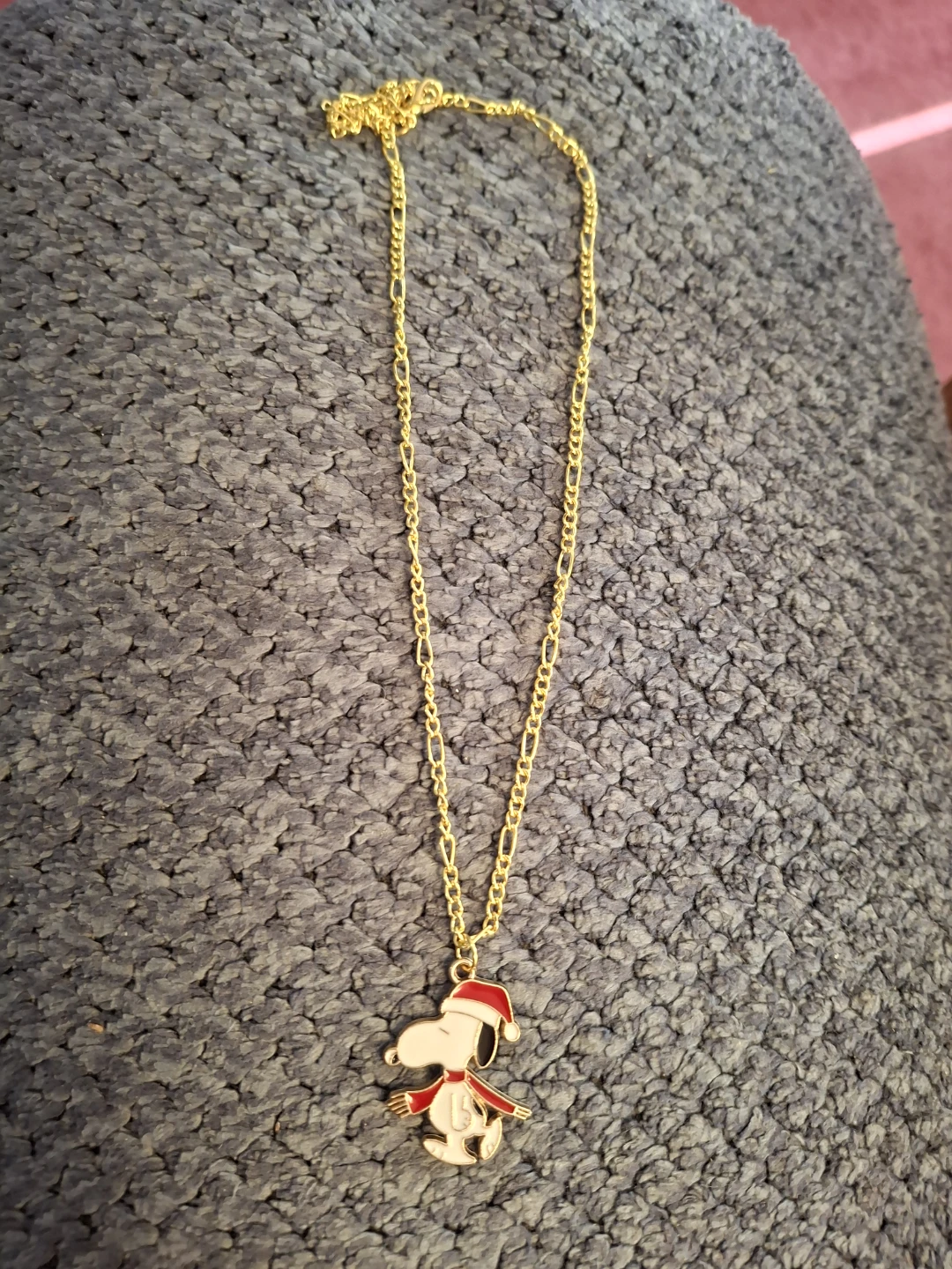 Snoopy Christmas Necklace - photo 2