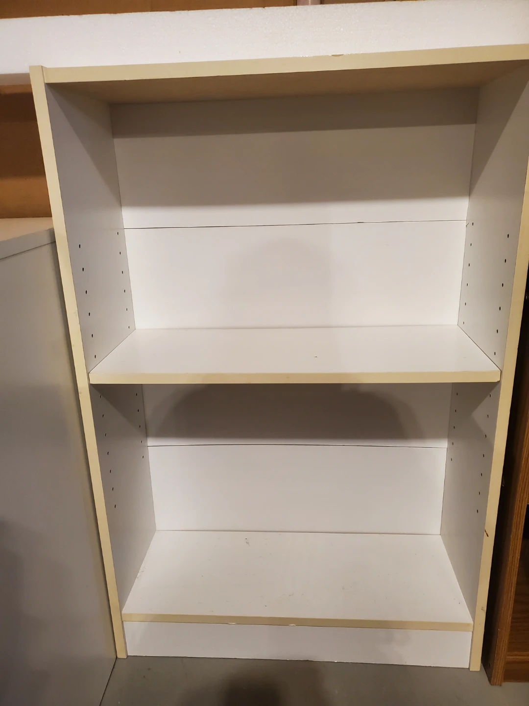 WHITE SHELF