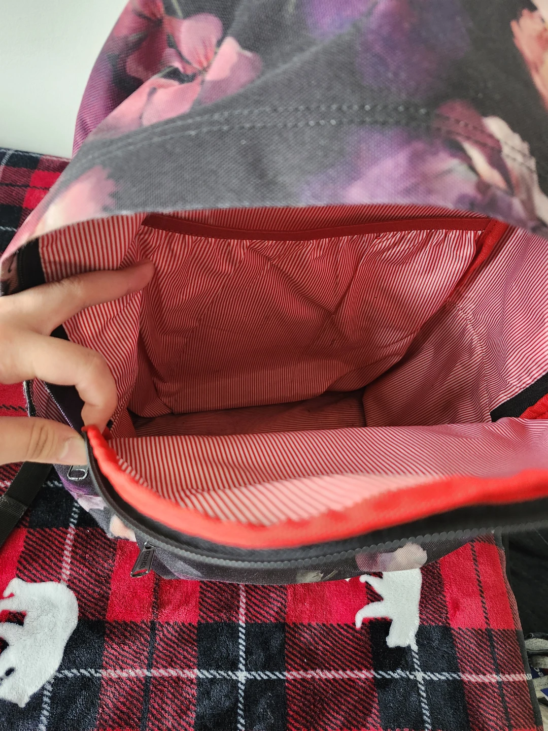 Herschel Floral Backpack - photo 3