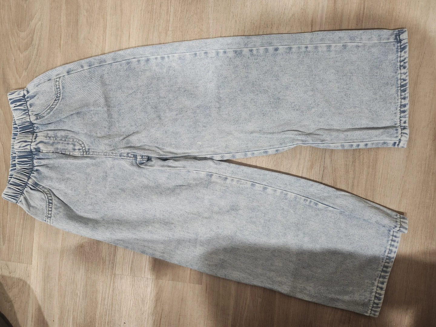 Girls 8 yr Light Wash Denim Wide Leg Pants
