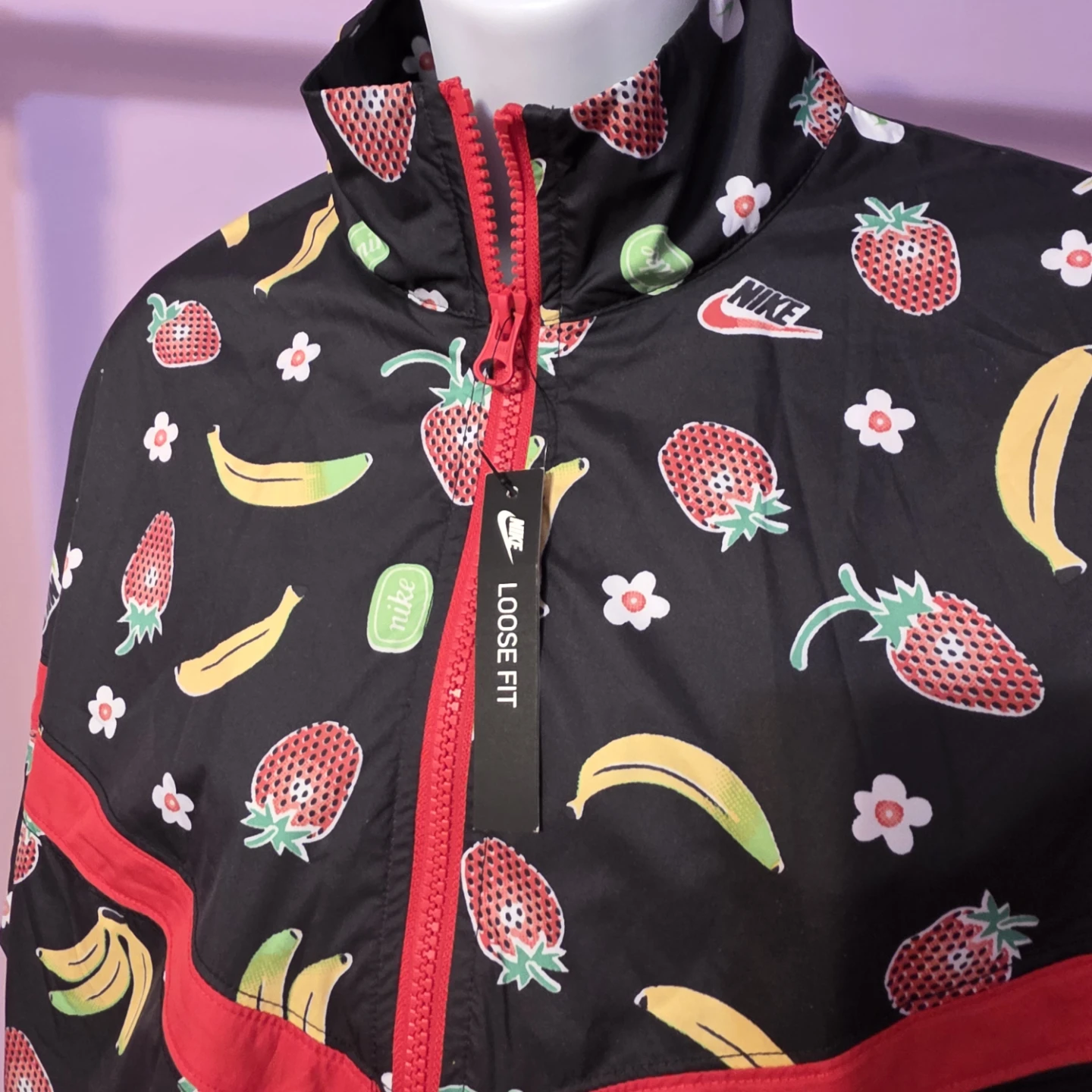 Women's Nike Fruit Print Lightweight Jacket Size S - photo 3