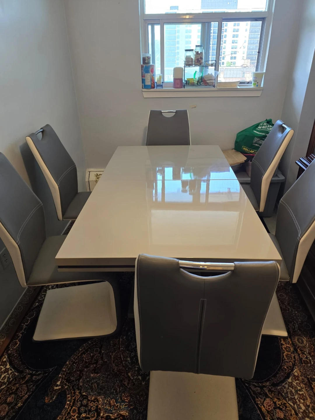 Extendable Dining Table Set with 6 Chairs