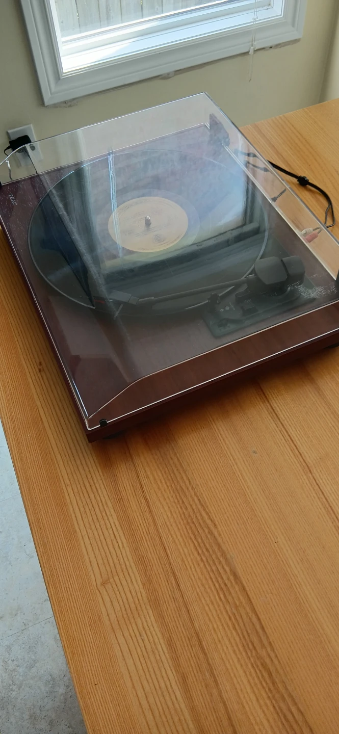 TEAC Turntable - photo 5