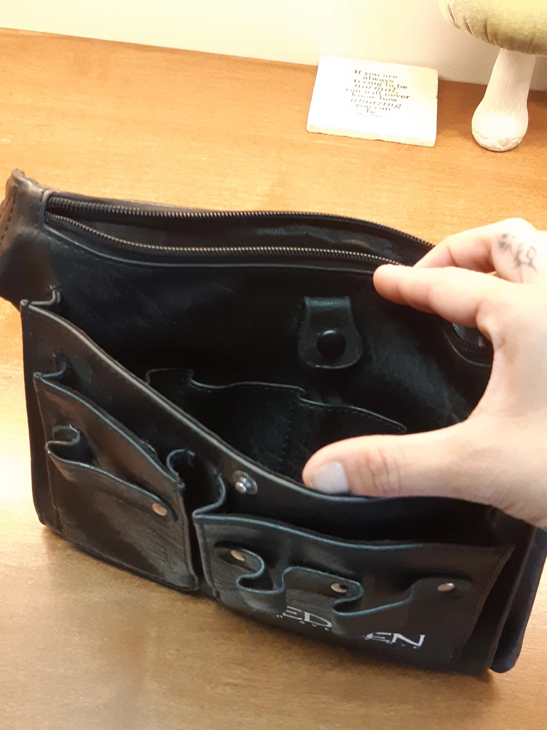 Black Redken hairstylist tool belt - photo 5