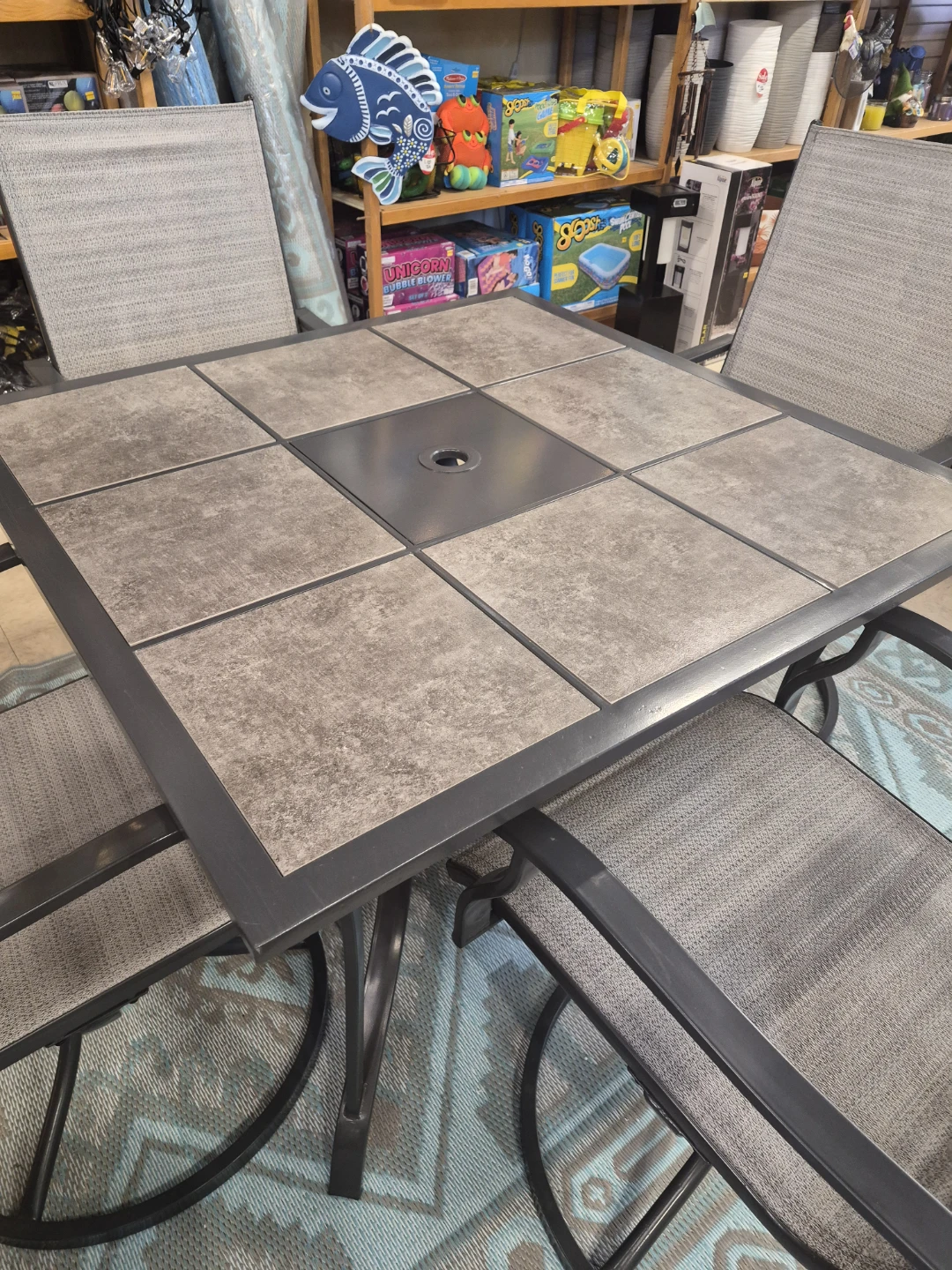 New 5 piece Outdoor Dining Set with 4 Swivel Chairs - photo 2