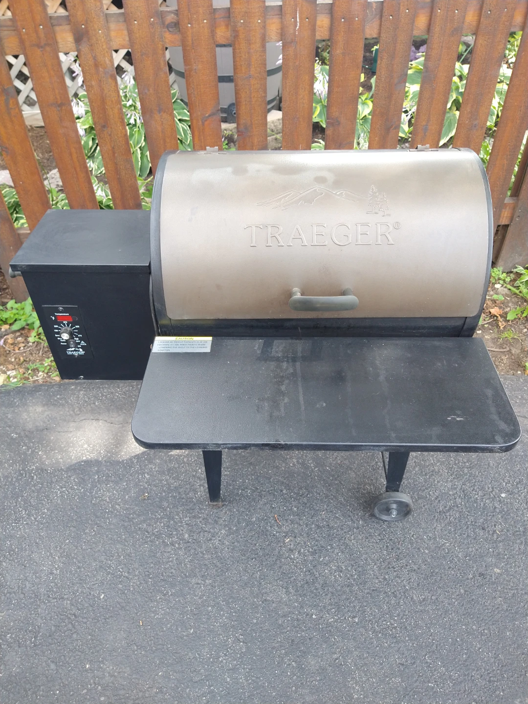Traeger Jr. Elite Electric Wood Pellet Smoker/ Grill w/ Cover - photo 5