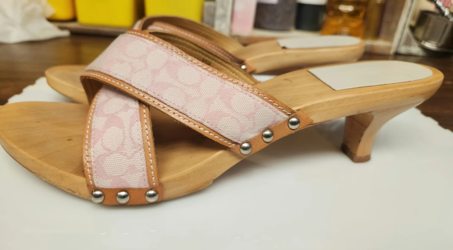 Coach Pink  Sandals - photo 5