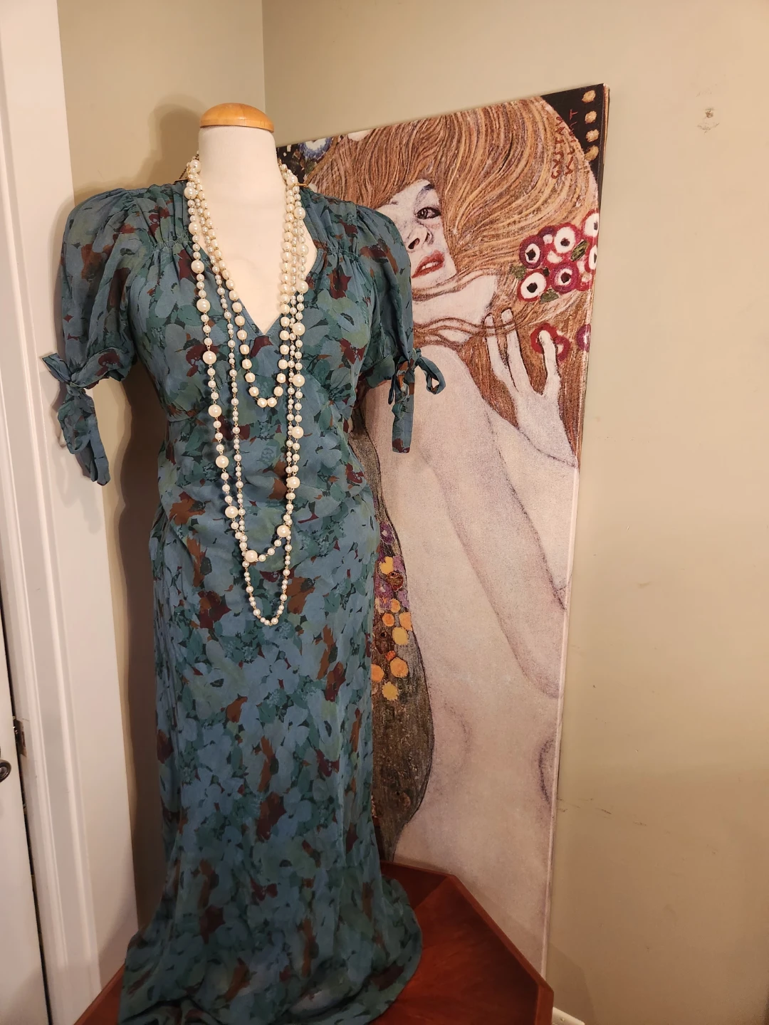 1930s inspired VINTAGE floral print silk midi dress