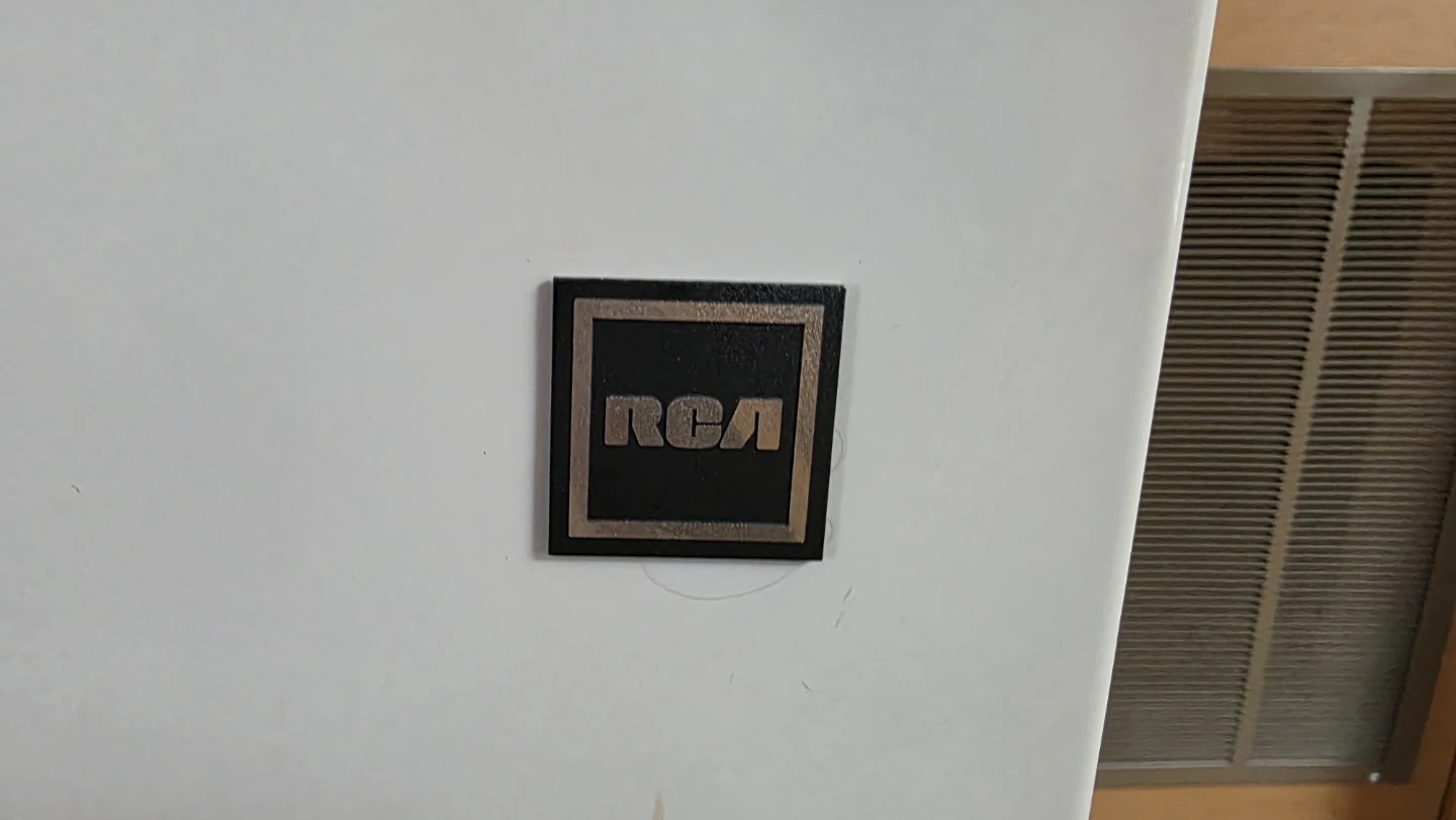 RCA Chest Freezer RFRF452-C - photo 2