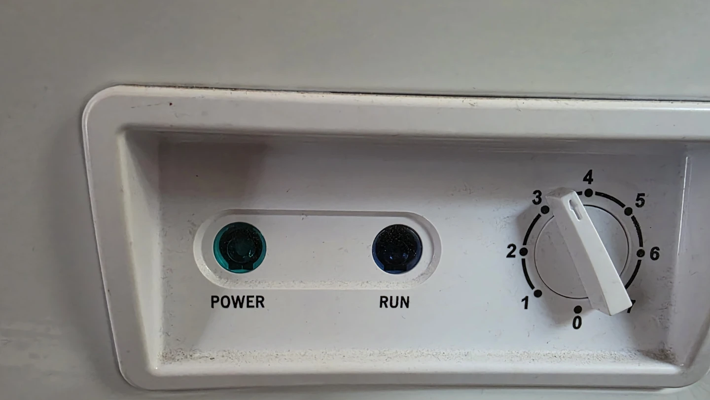 RCA Chest Freezer RFRF452-C - photo 3