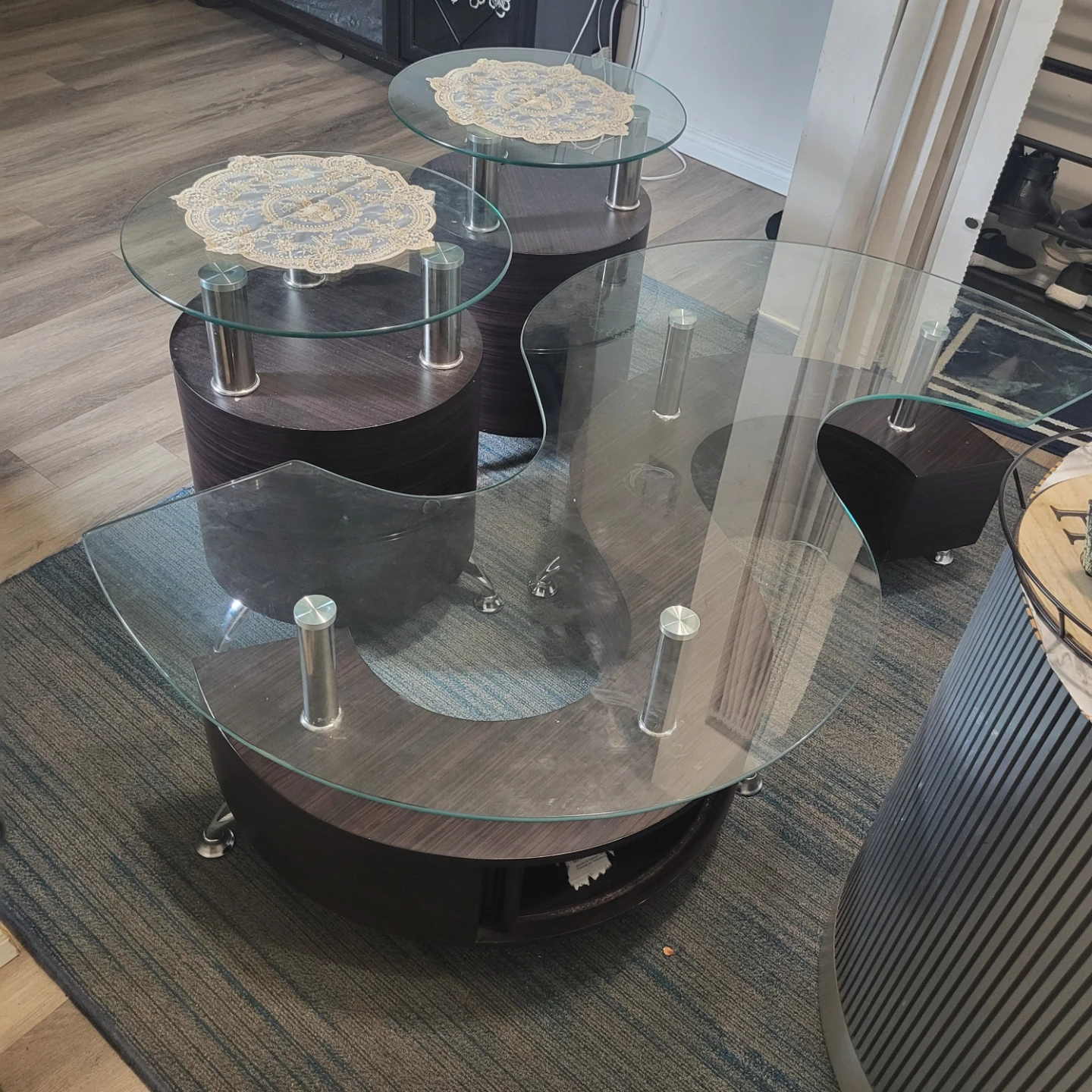 Glass and Wood Coffee Table Set - photo 3