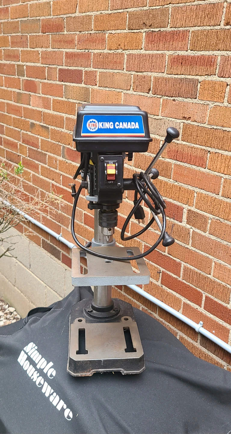 8" Drill Press - Barely Used! King Canada KC-108N - photo 3