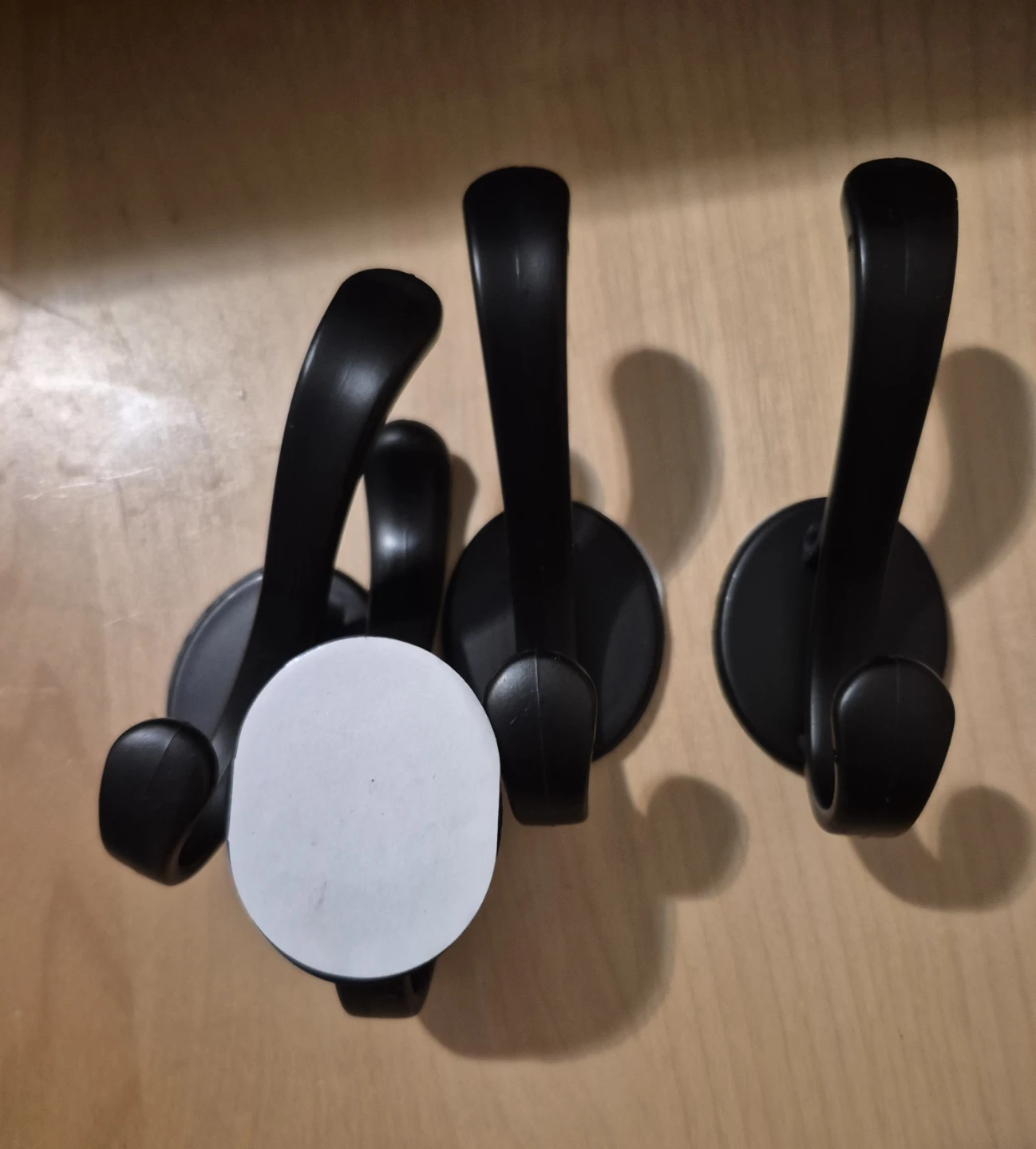 BNIB)Black Adhesive Wall Hooks (Set of 4) - photo 2