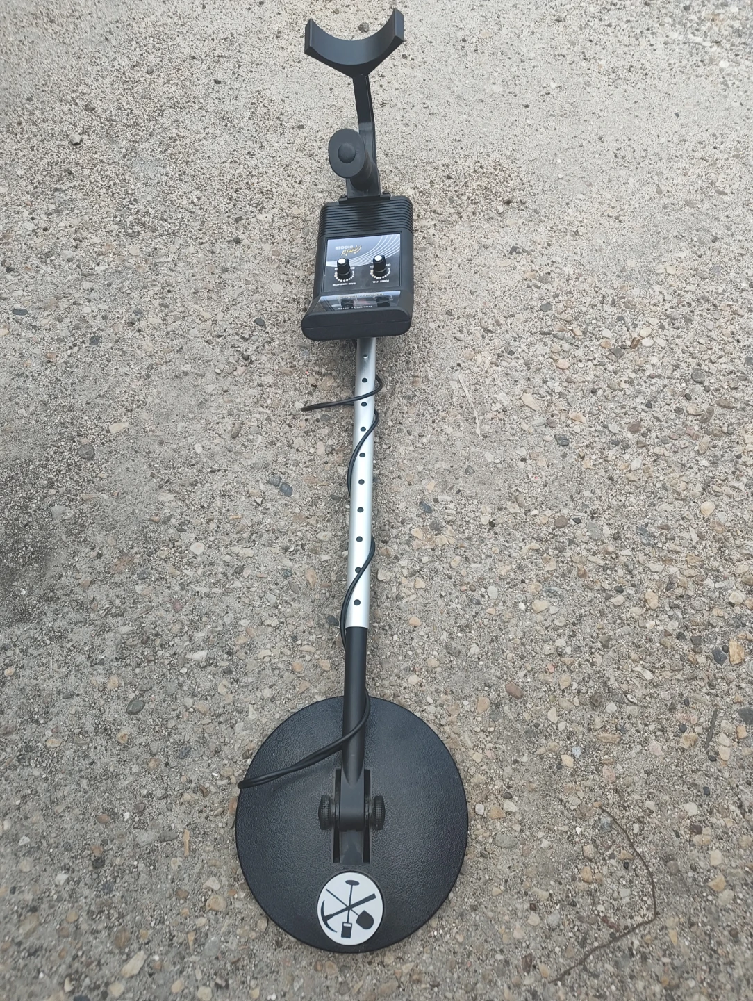 Bounty Hunter Gold Digger Metal Detector - photo 2