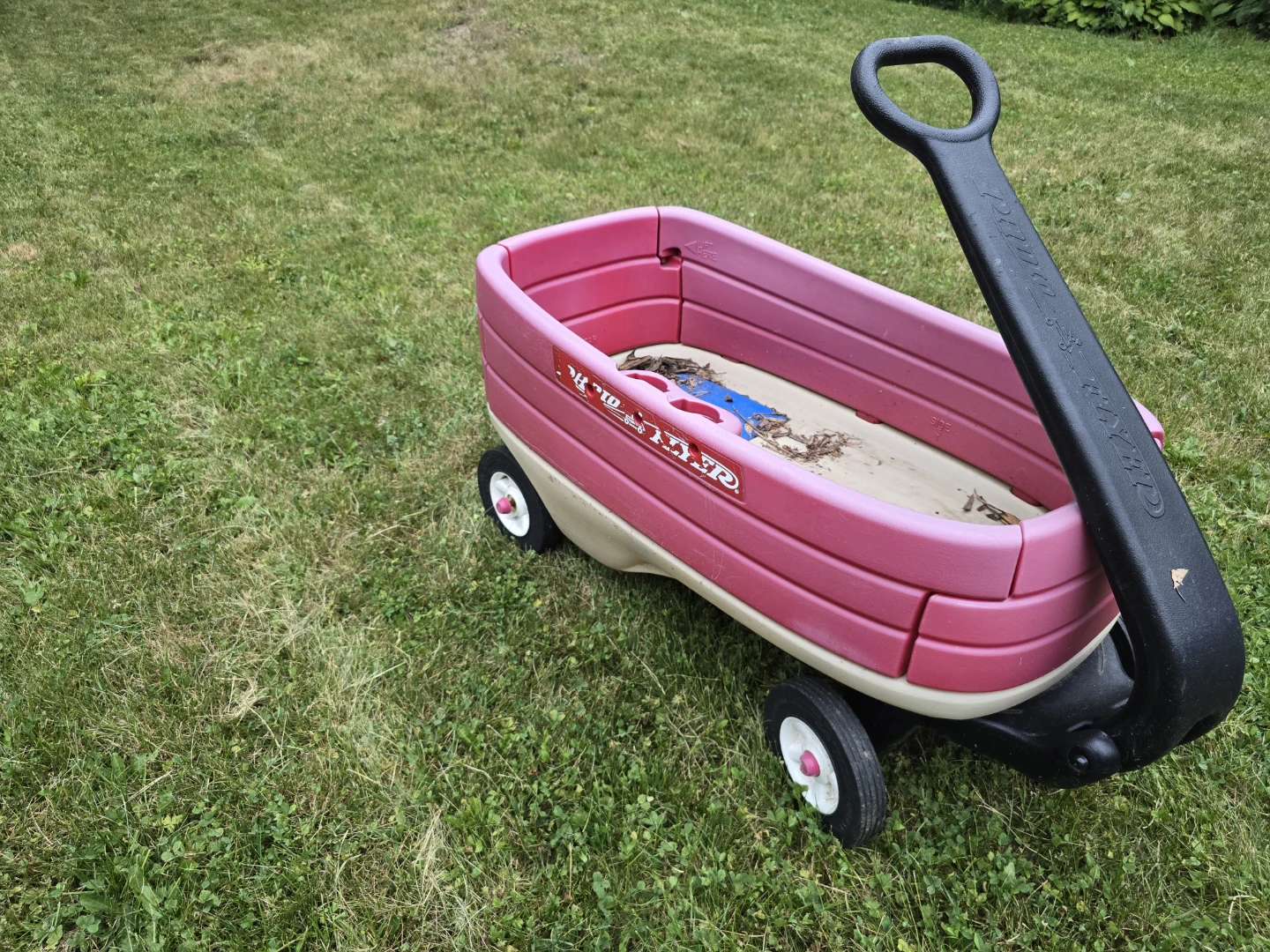 Radio Flyer Pink Wagon - photo 2