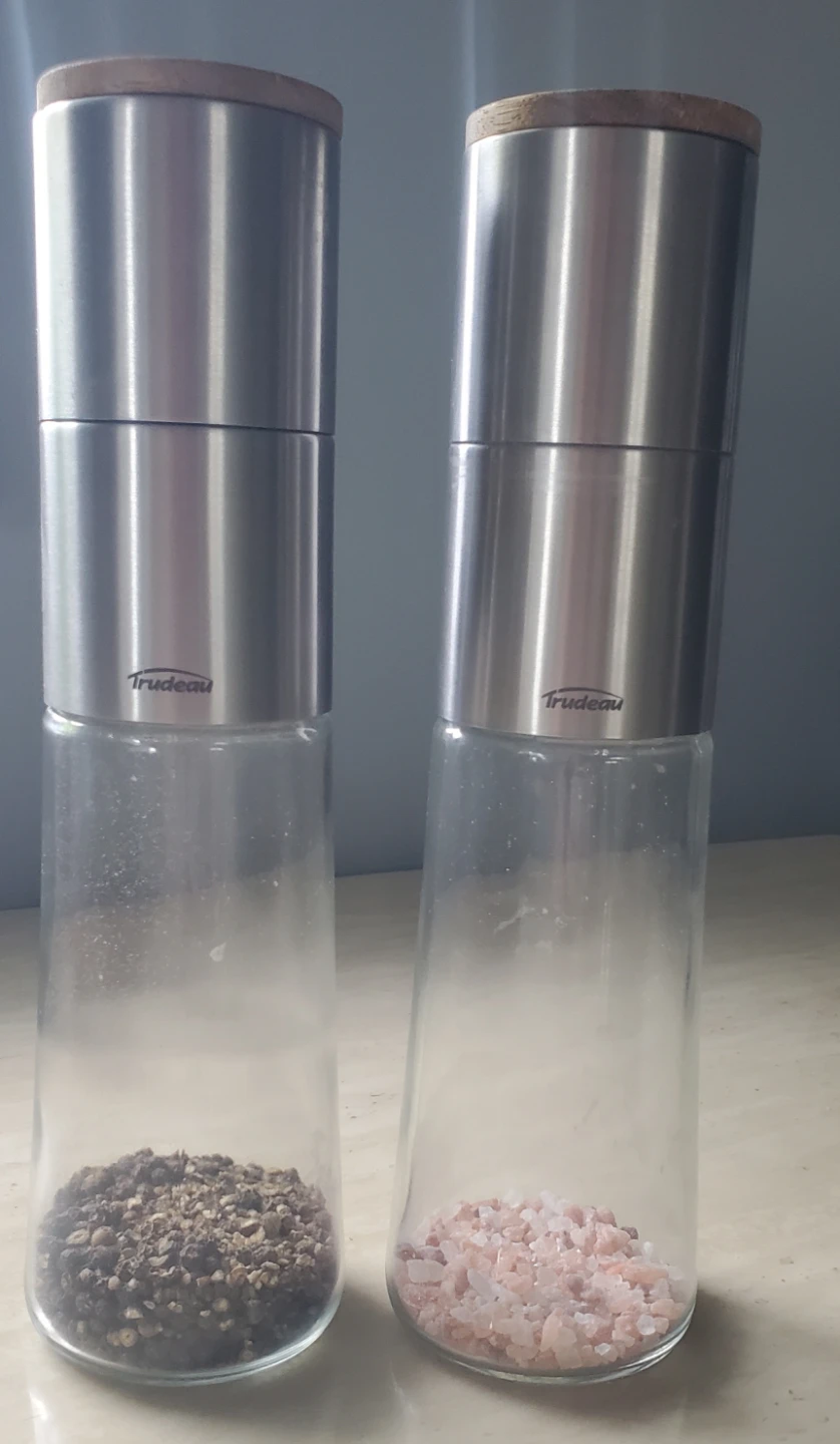 Trudeau Salt and Pepper Mill Set - photo 3