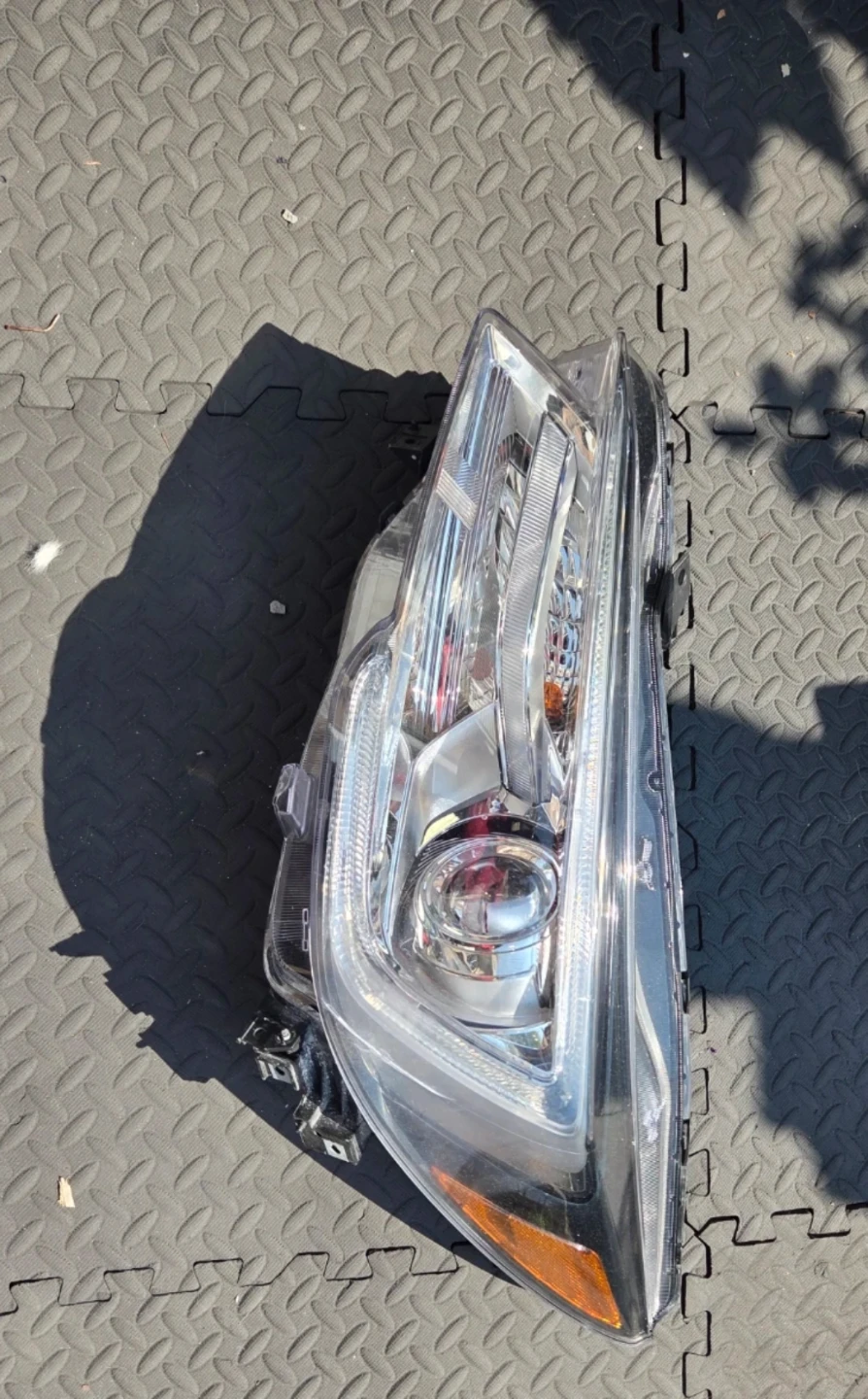 Car Headlight Assembly