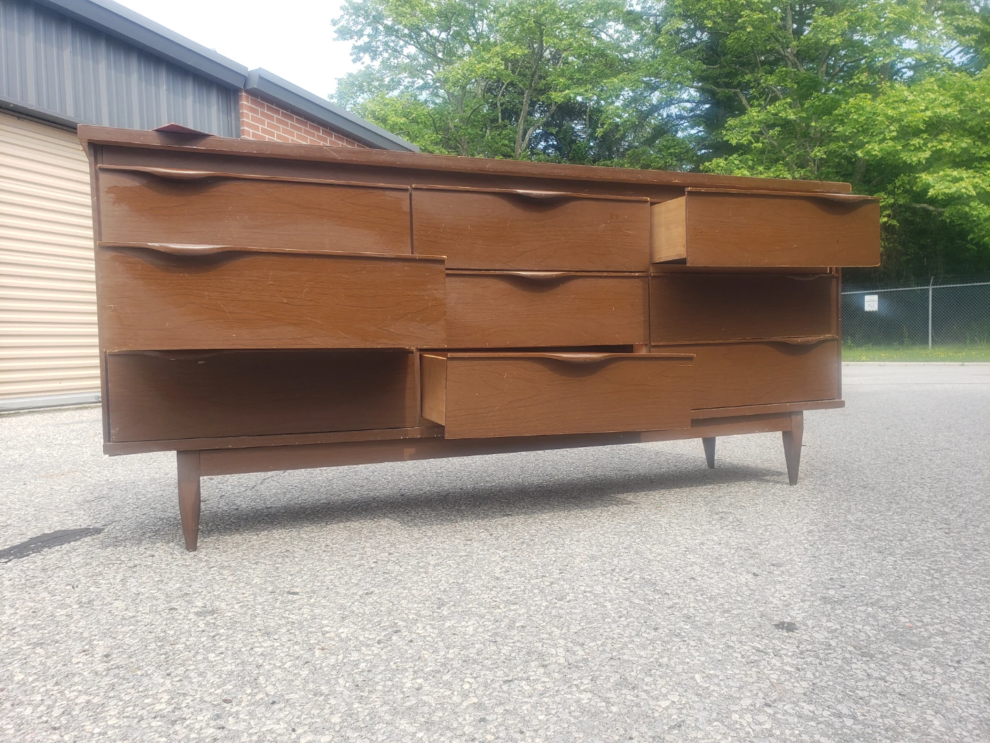Mid-Century Modern 9 Drawer Dresser - photo 2