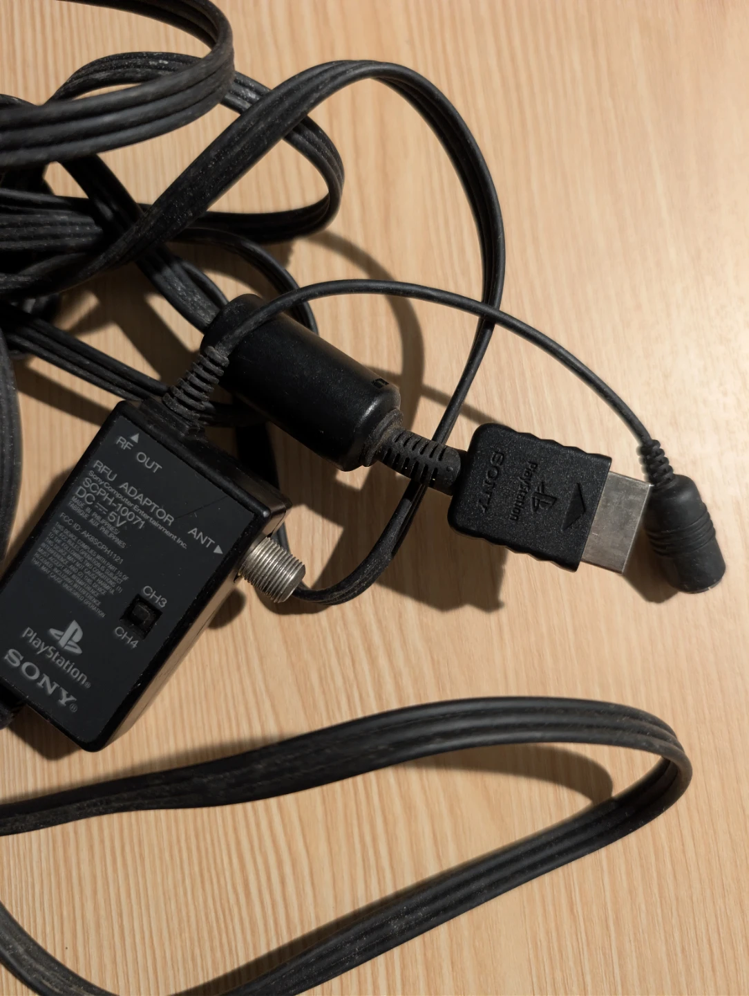 Sony PlayStation Adapter OEM RFU PS1 PS2 TV Coax RF Switch Cable - photo 3