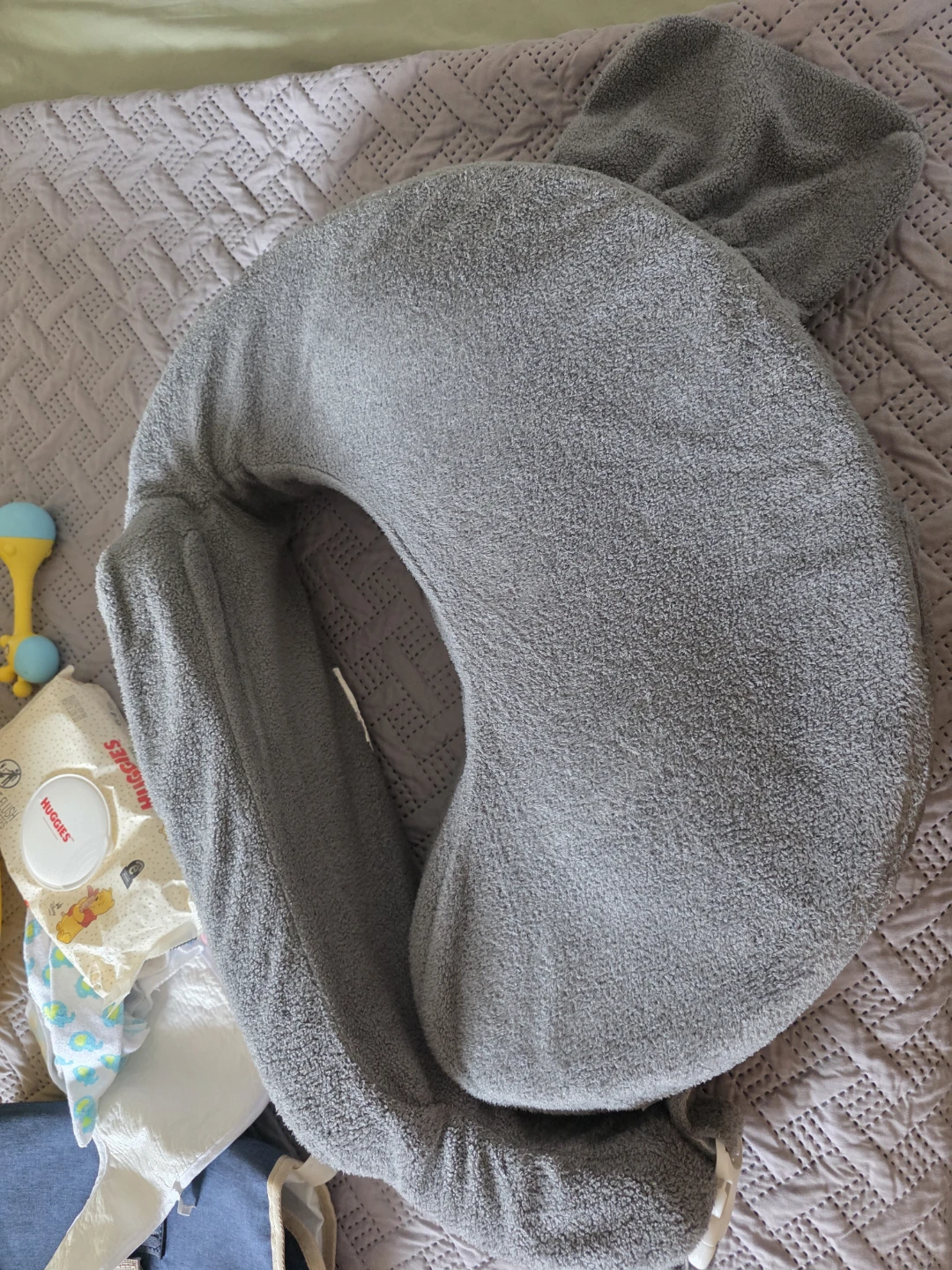 Grey Nursing Pillow - photo 3