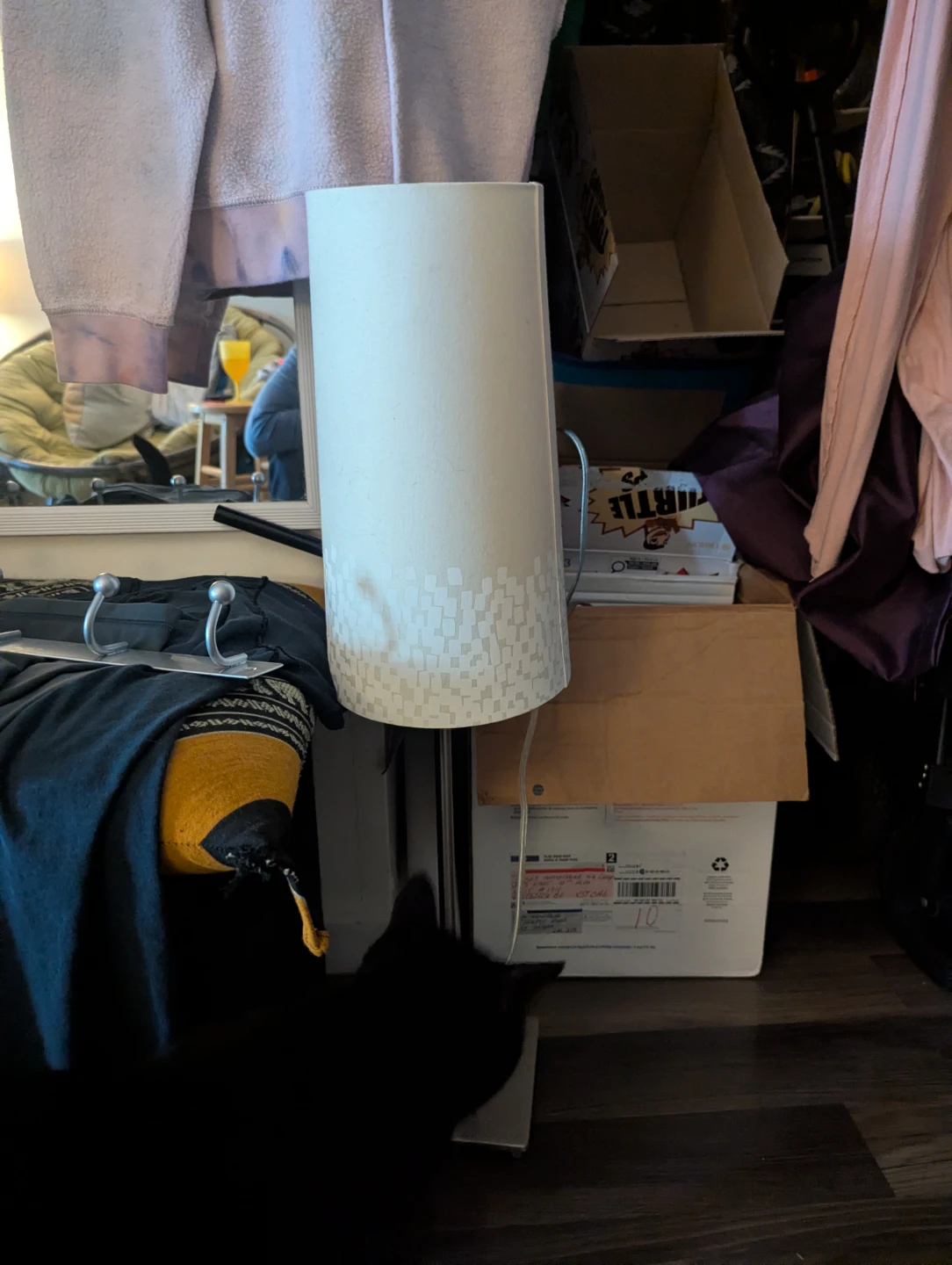 Cylindrical Table Lamp - photo 2